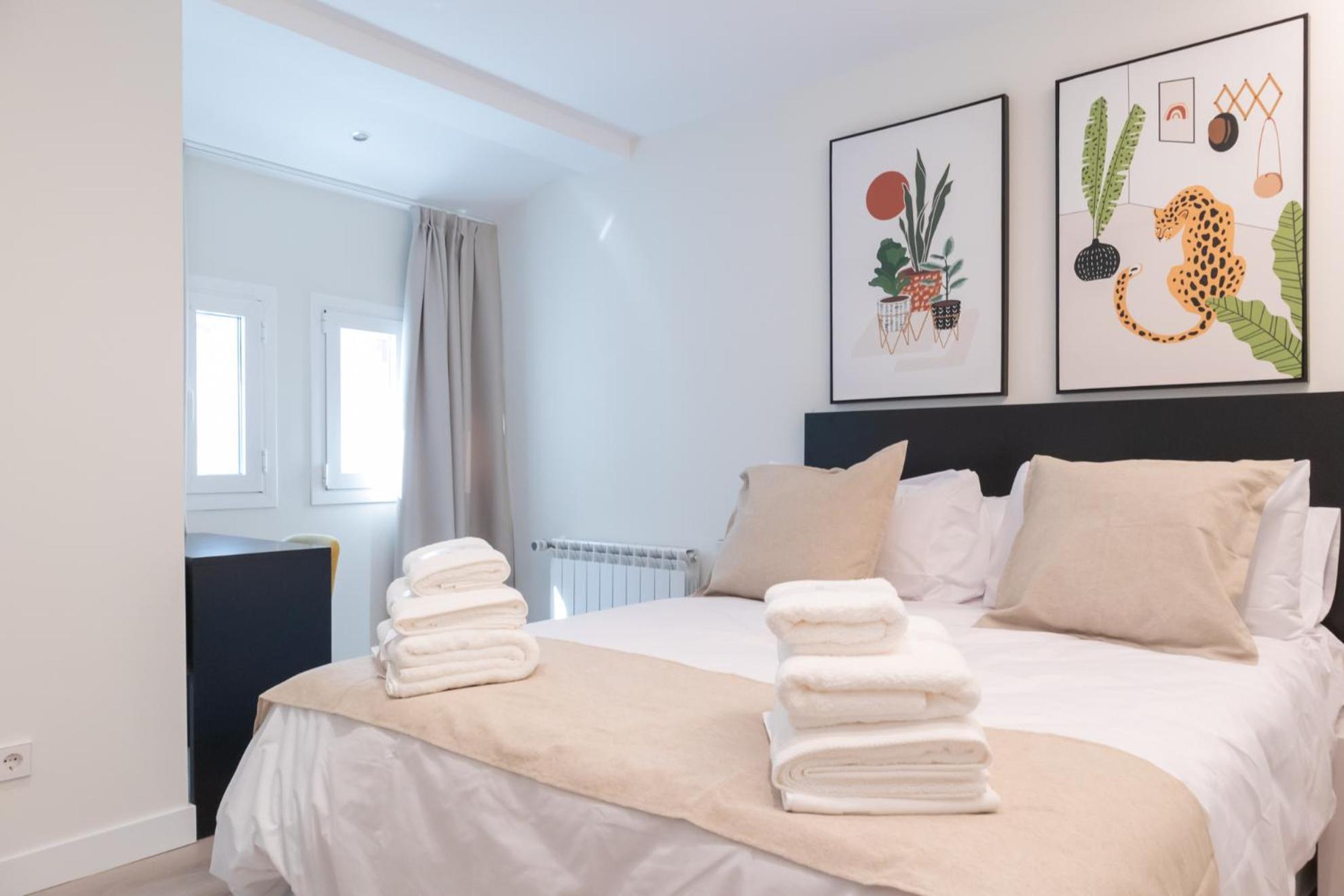 Apartahotel Reina 15 *