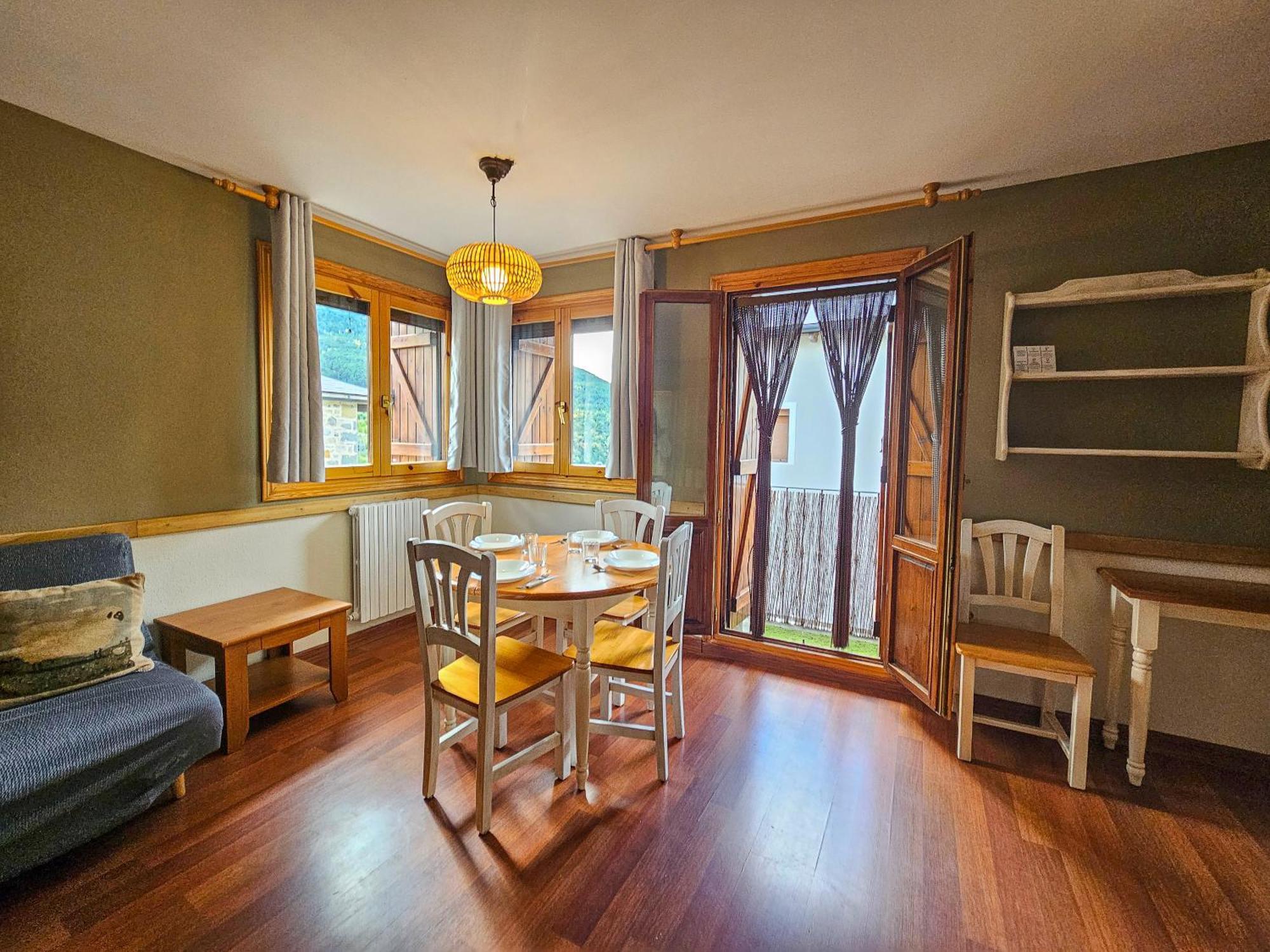 Apartamento Casa Boira 3000 *