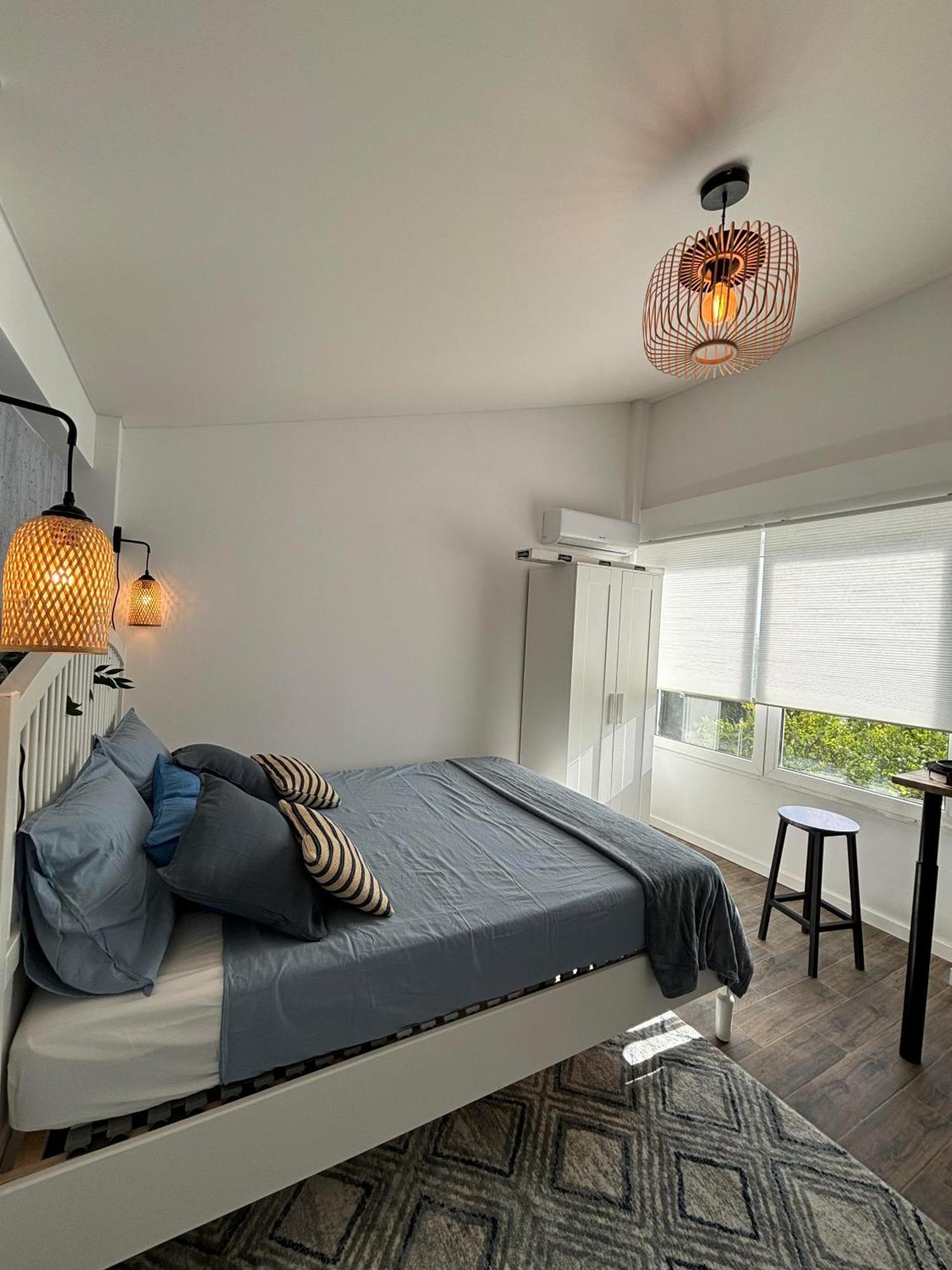 Inn Orange Vibes