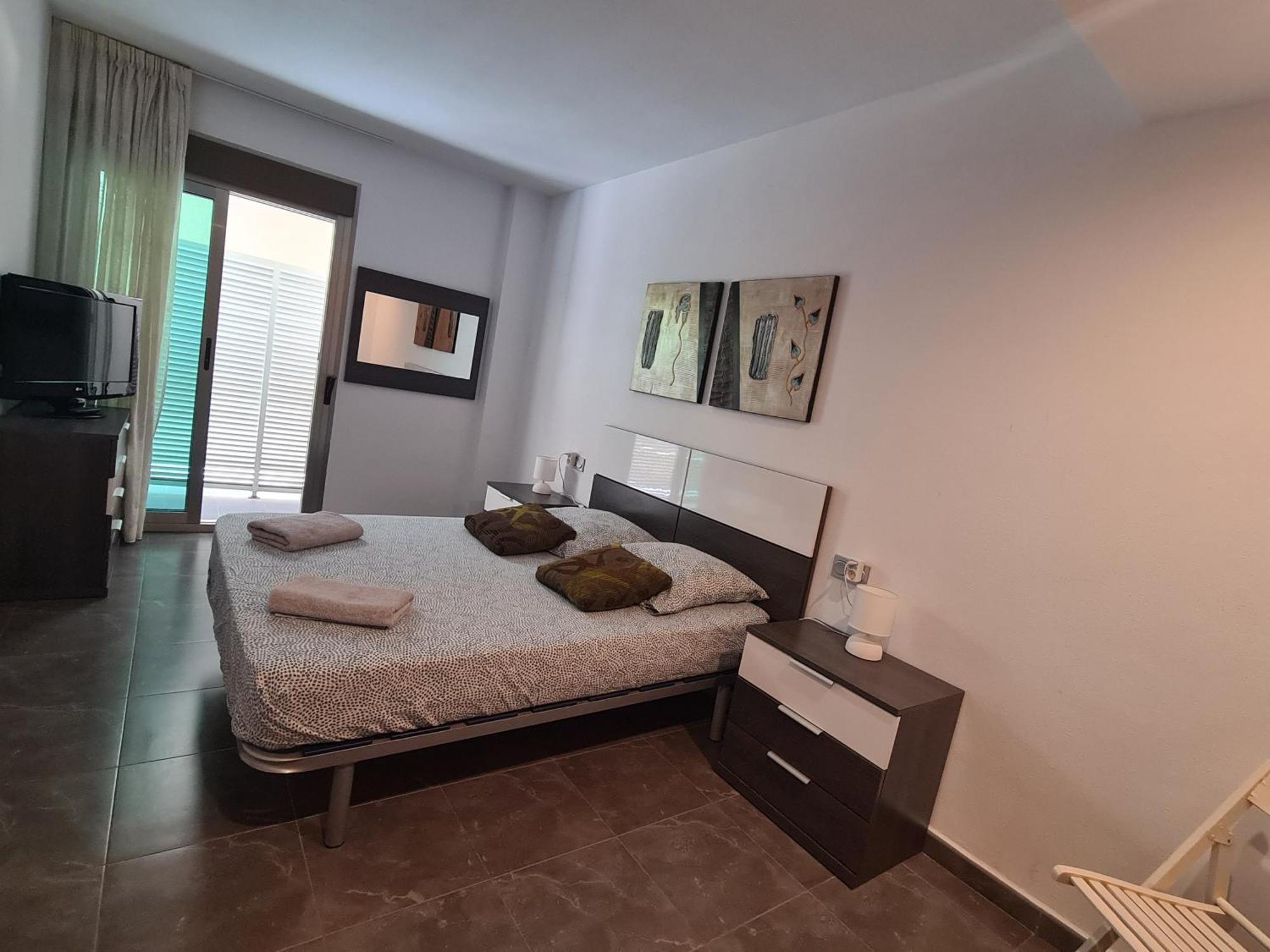 Avec Piscine Apartamento