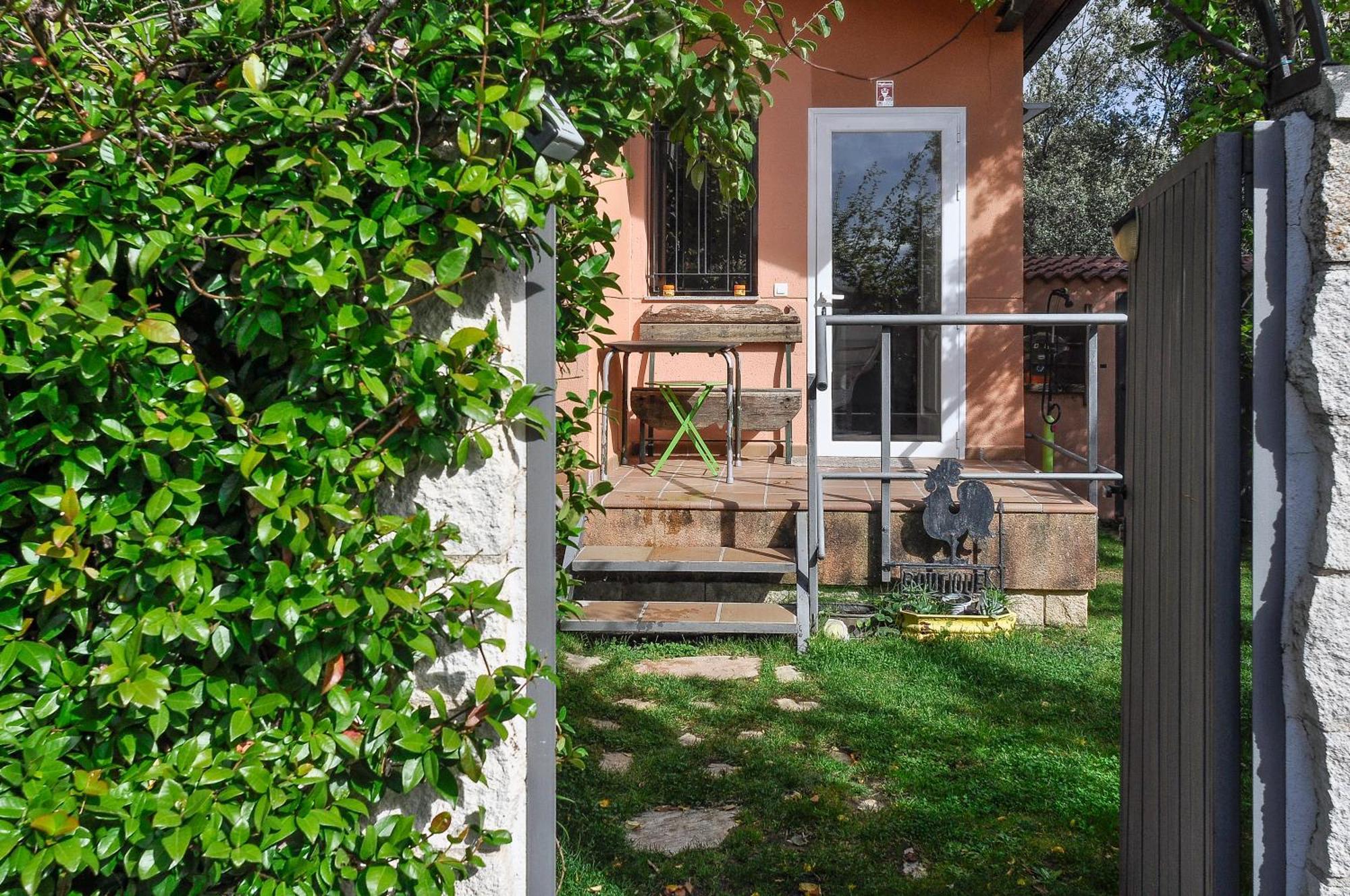 Apartamento Acogedora Casa Con Jardin By *