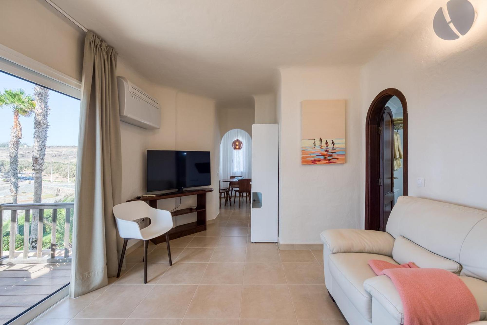 Altamar, 2 Bedroom - By Gestion Vacacional Canarias * Playa Del Aguila (Las Palmas)