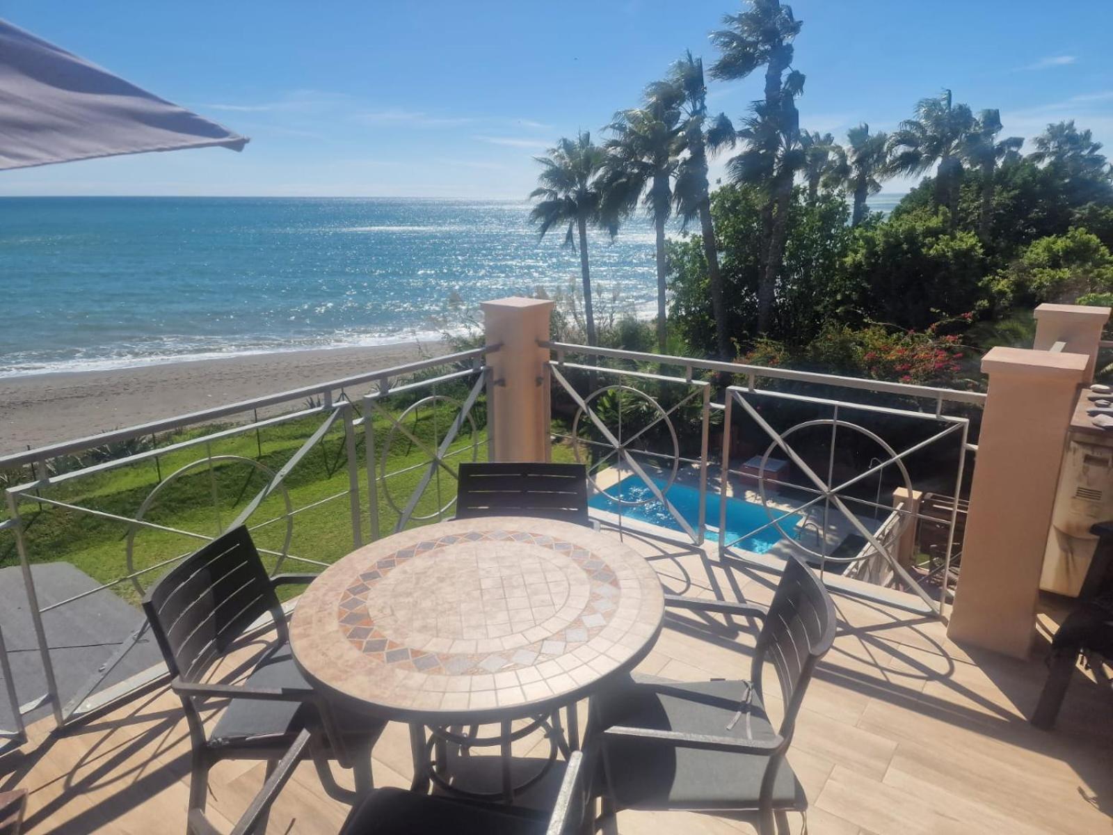 Exclusive Beachfront Penthouse Apartamento *