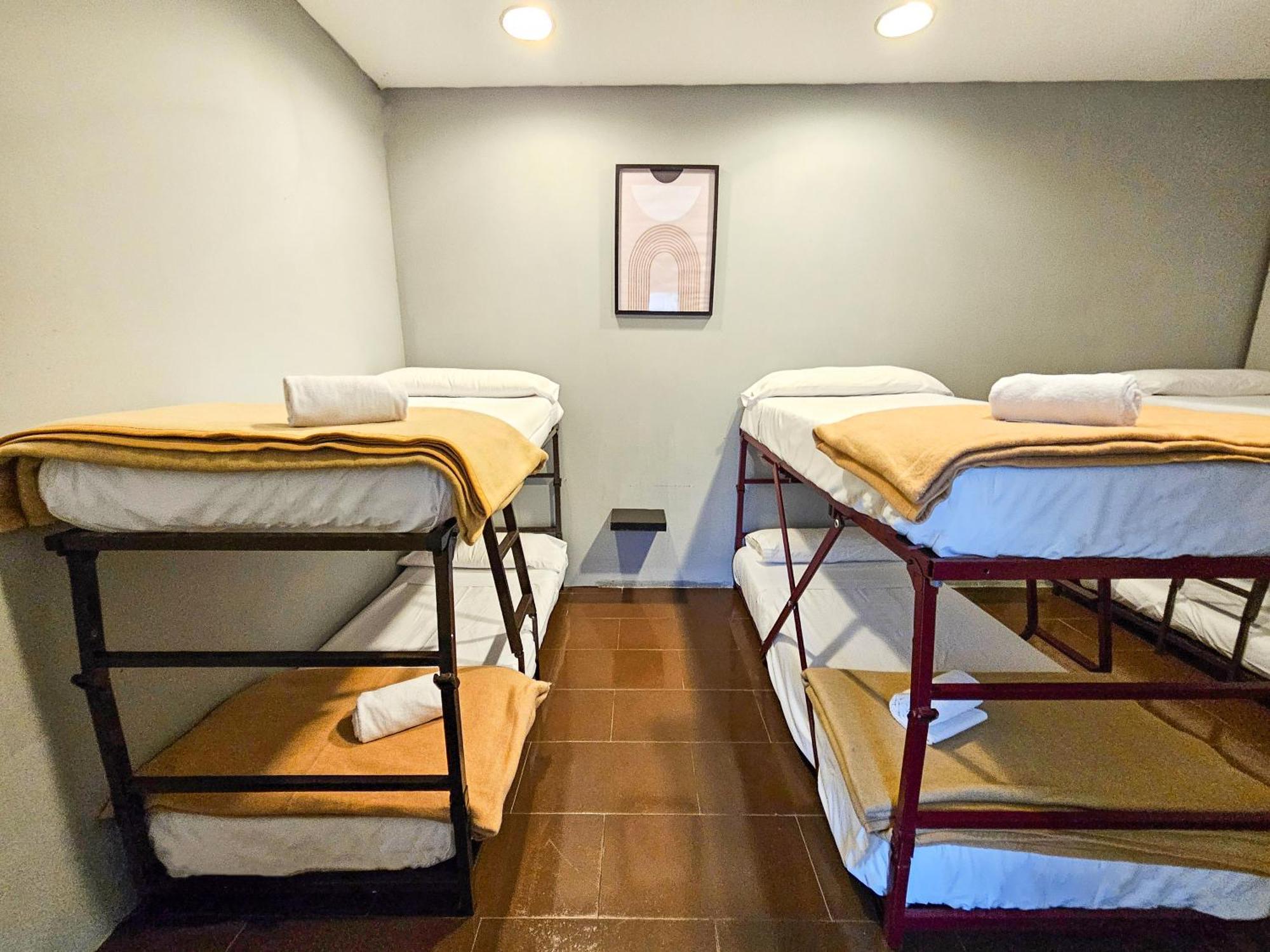 Hostal Backpacker Rio Ijuez Castiello de Jaca