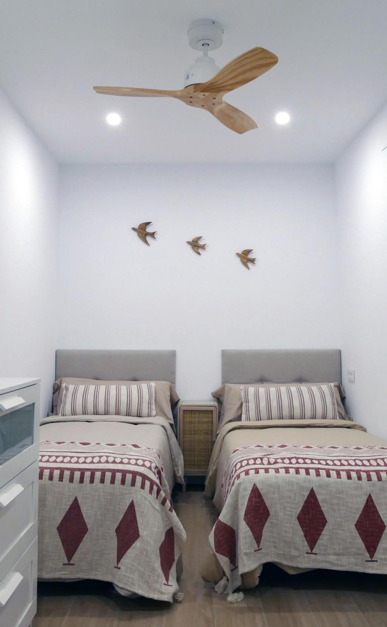 Apartamento Coqueto En La Carihuela *