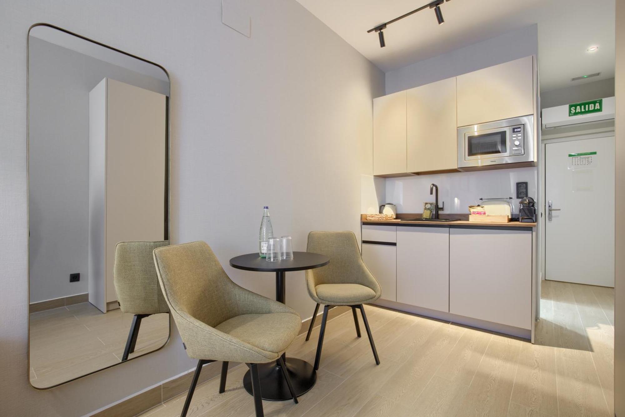 Apartamento Dobo Madrid Murillo