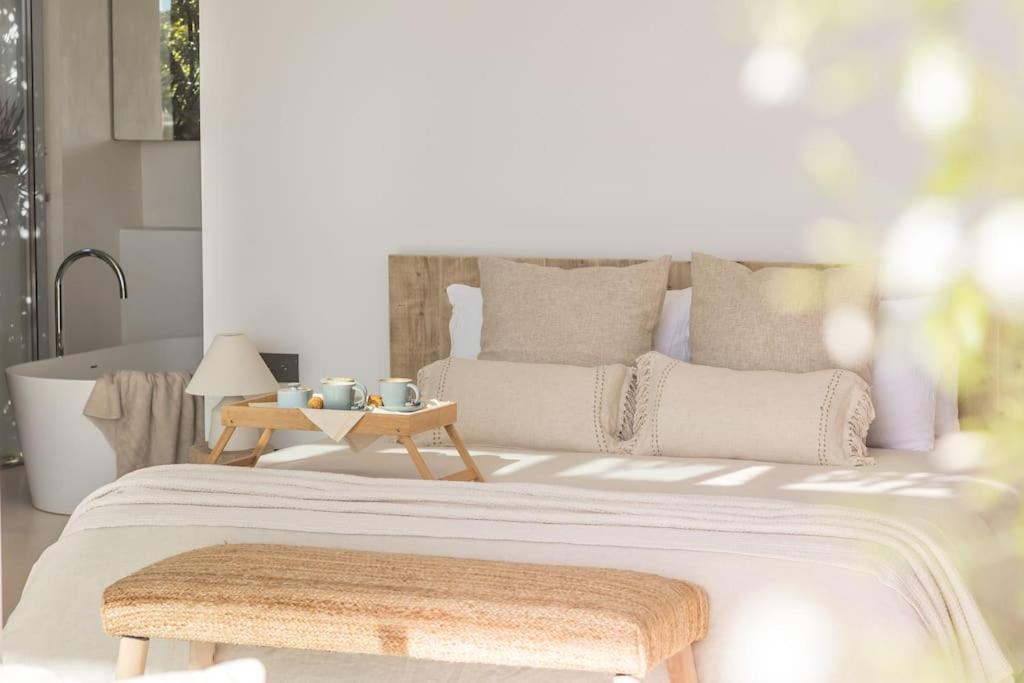 Villa Exclusive Luxury With Stunning Sea Views Cala Comte (Cala Conta)
