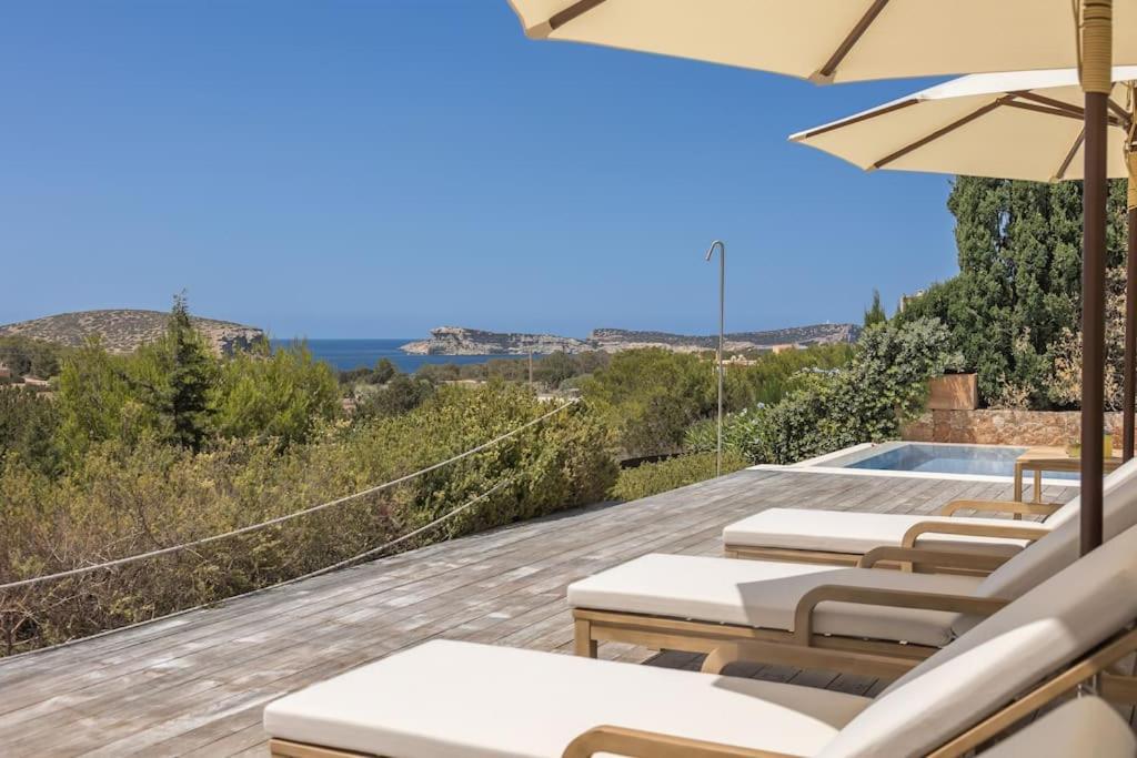 Exclusive Luxury With Stunning Sea Views Villa