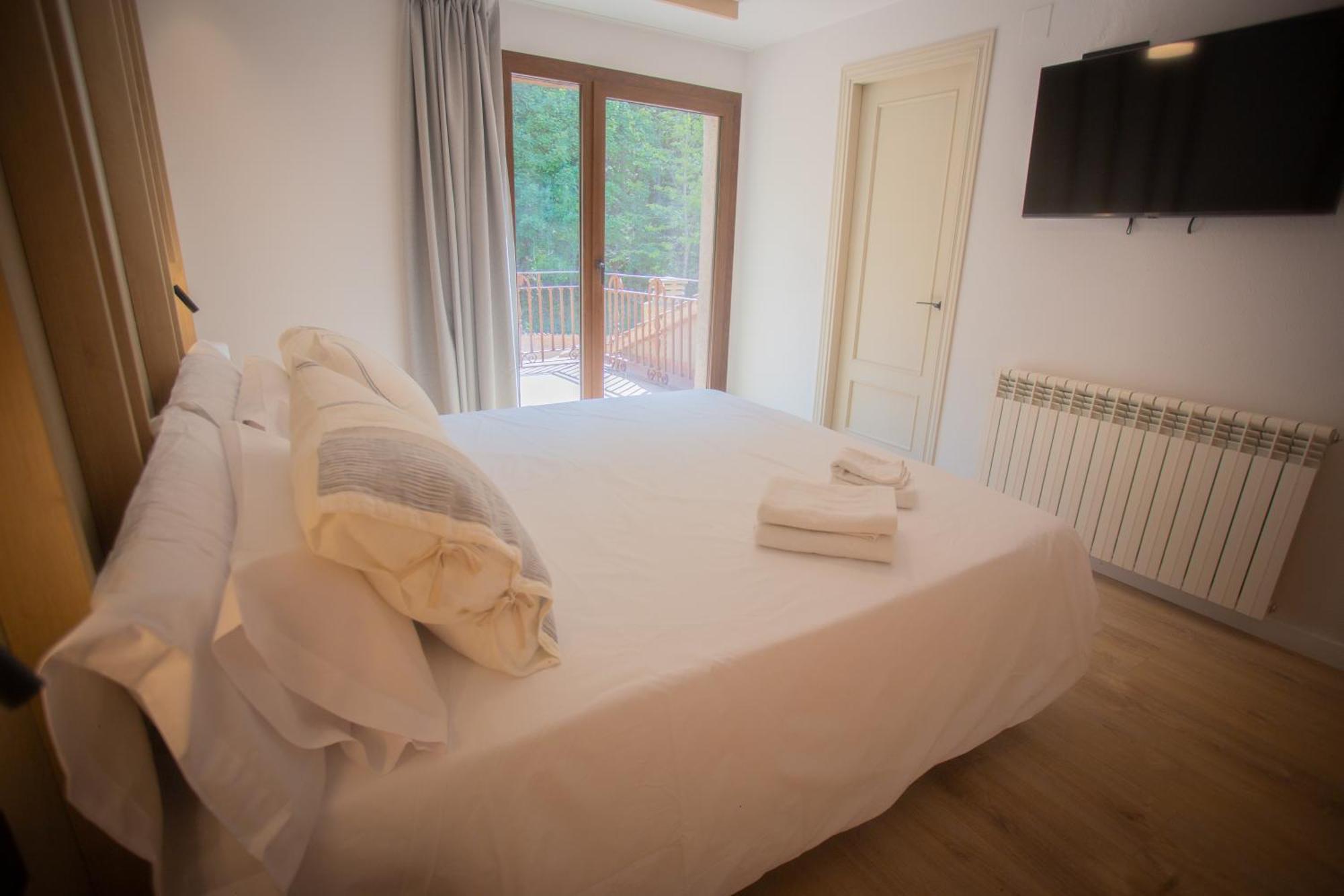 L'indret Del Pedraforca Adults Only