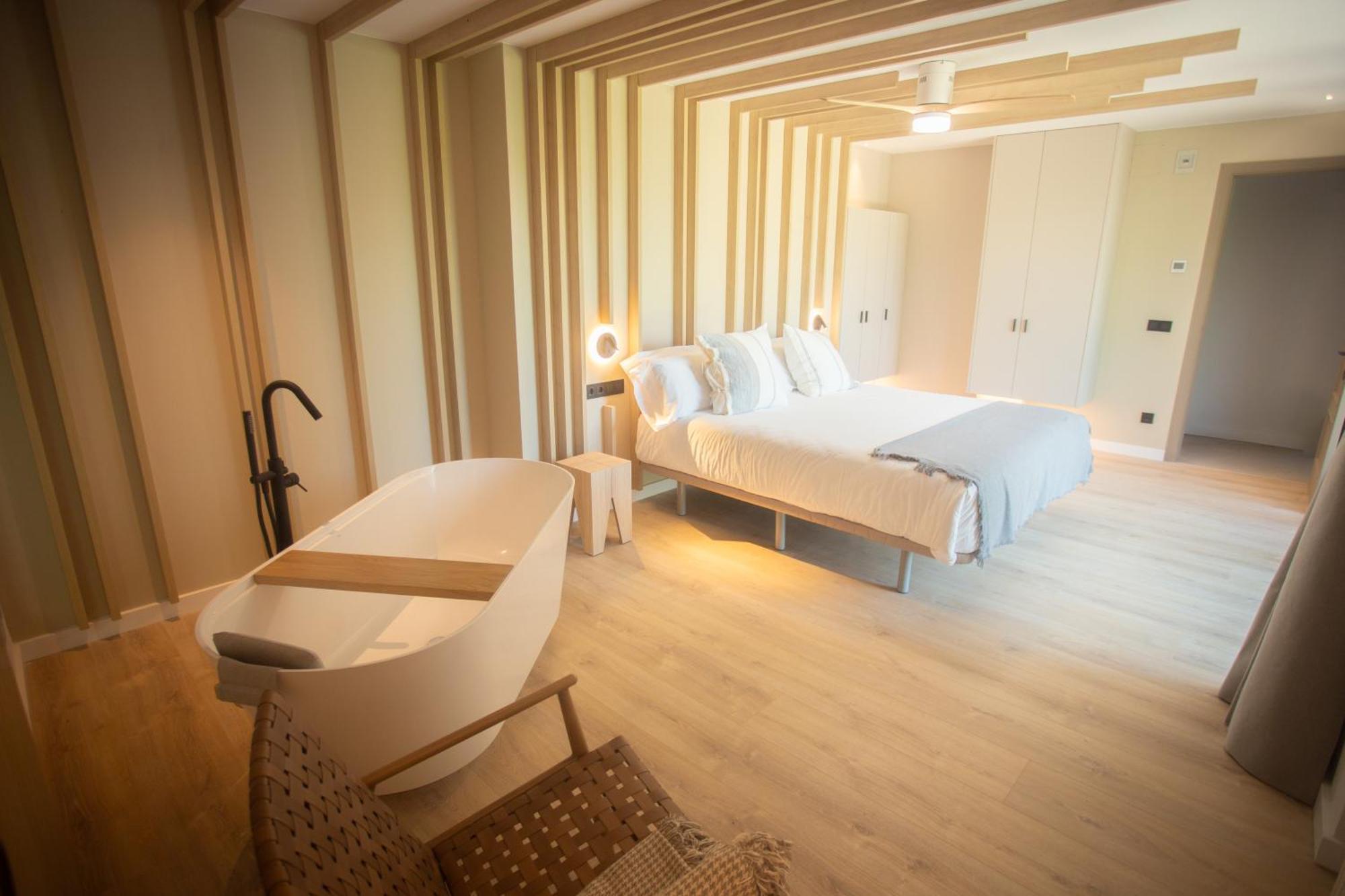 L'indret Del Pedraforca Adults Only Hotel 3*