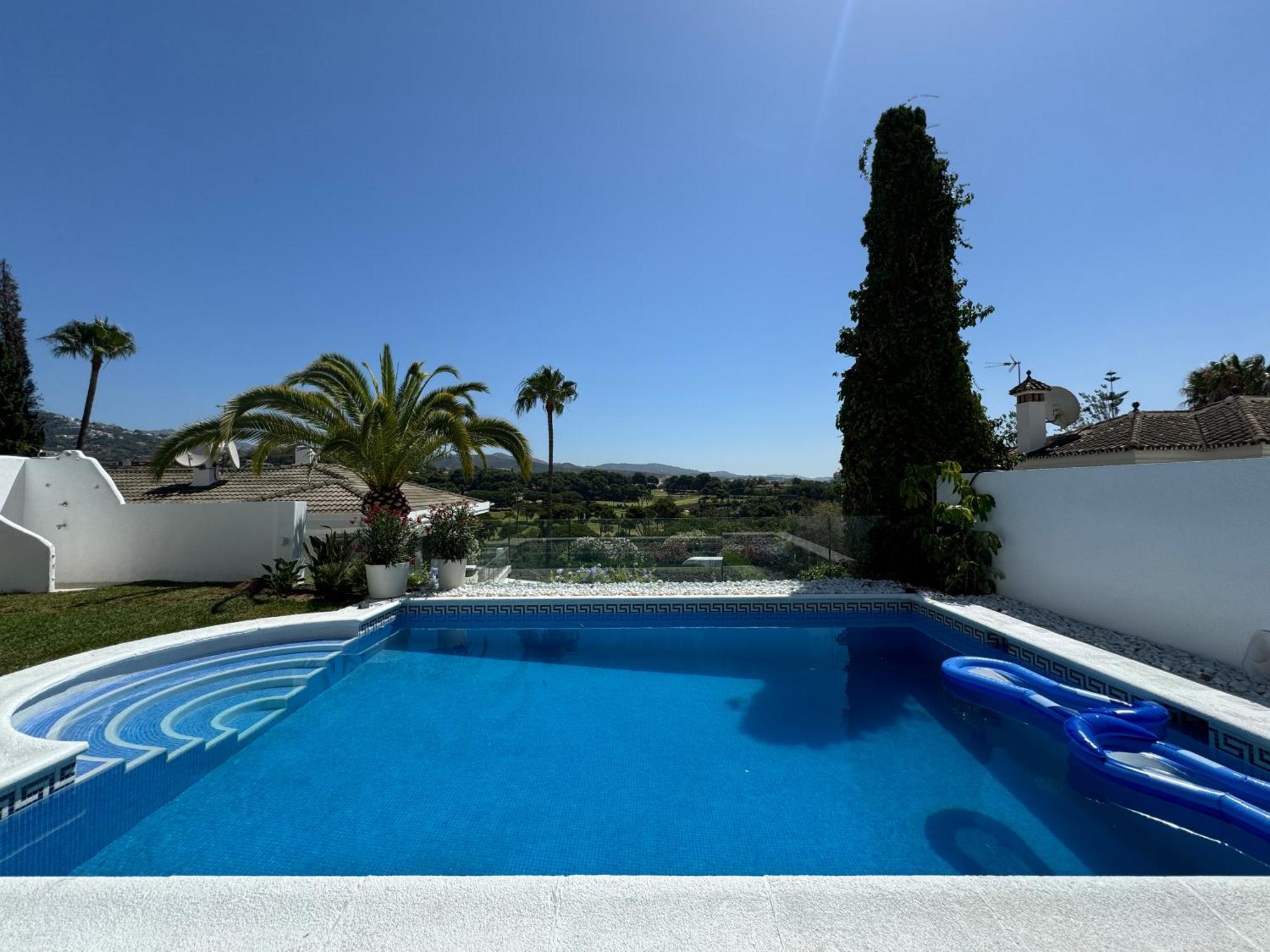 Aurora Boutique House - Only Adults