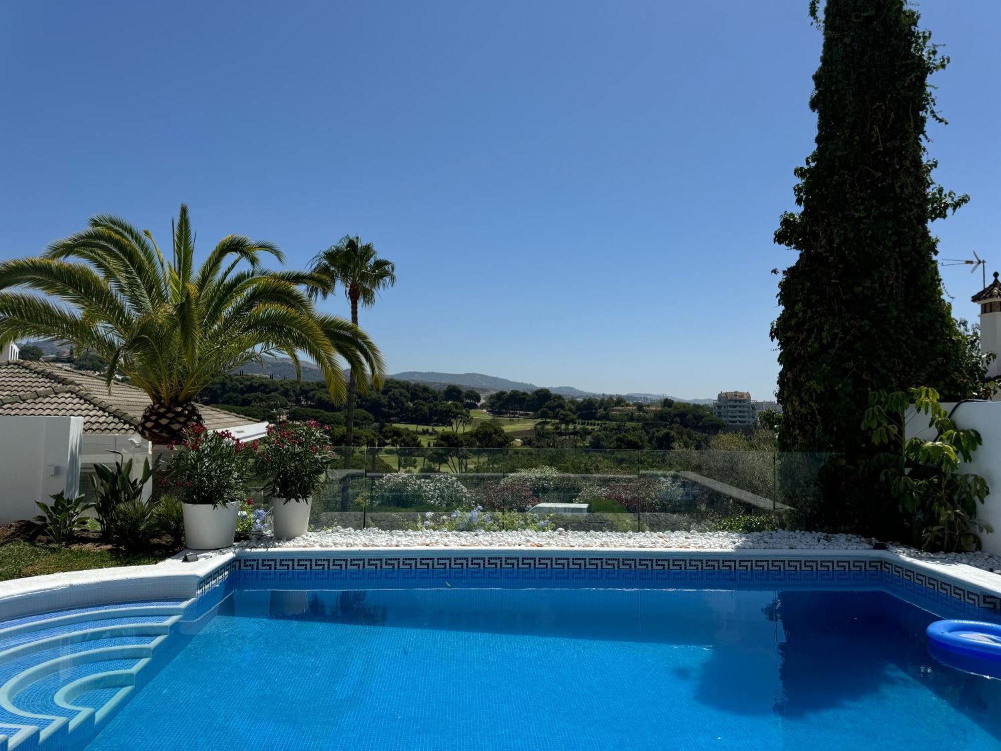 Aurora Boutique House - Only Adults *
