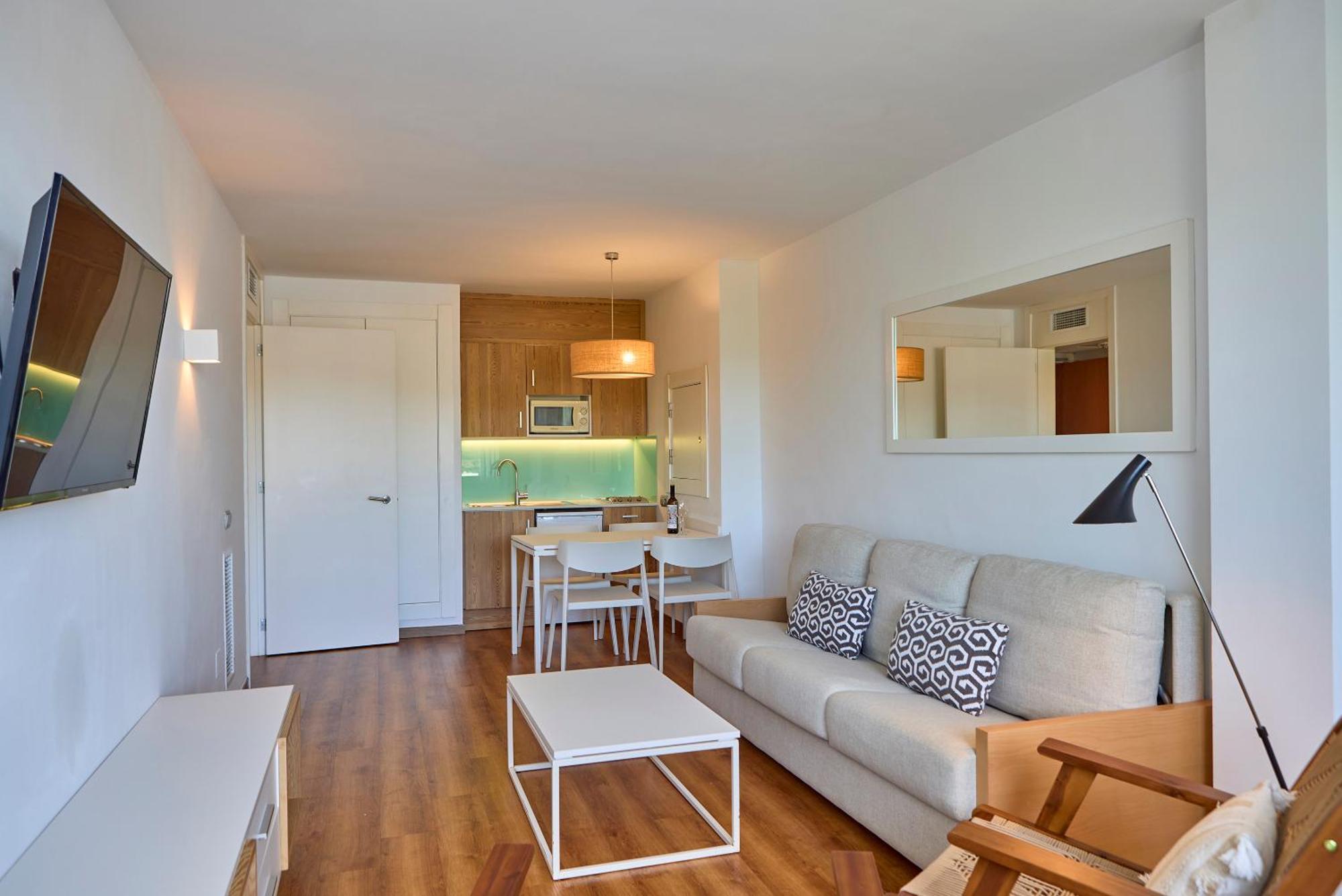 Apartahotel Ponent Mar 4*