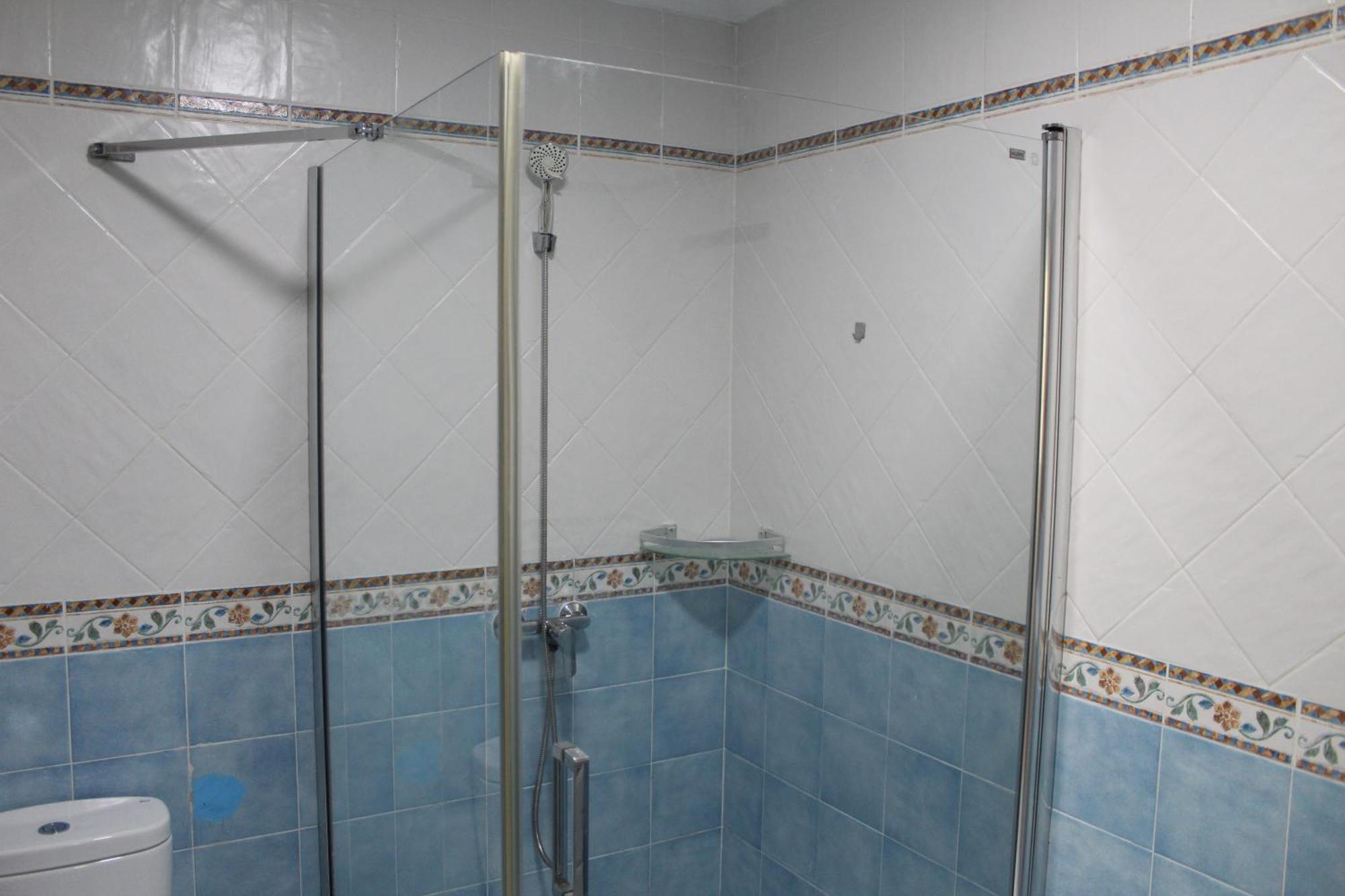 Angeles Guest house *