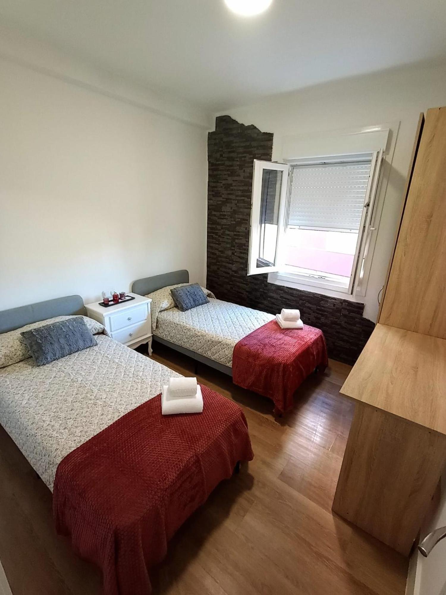 Piso A 100 Metros Del Camino Portugues Apartment *