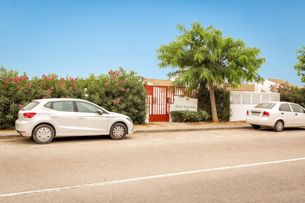 Relax In Our Luxury - Terrace, Pool & Parking * Alcaidesa