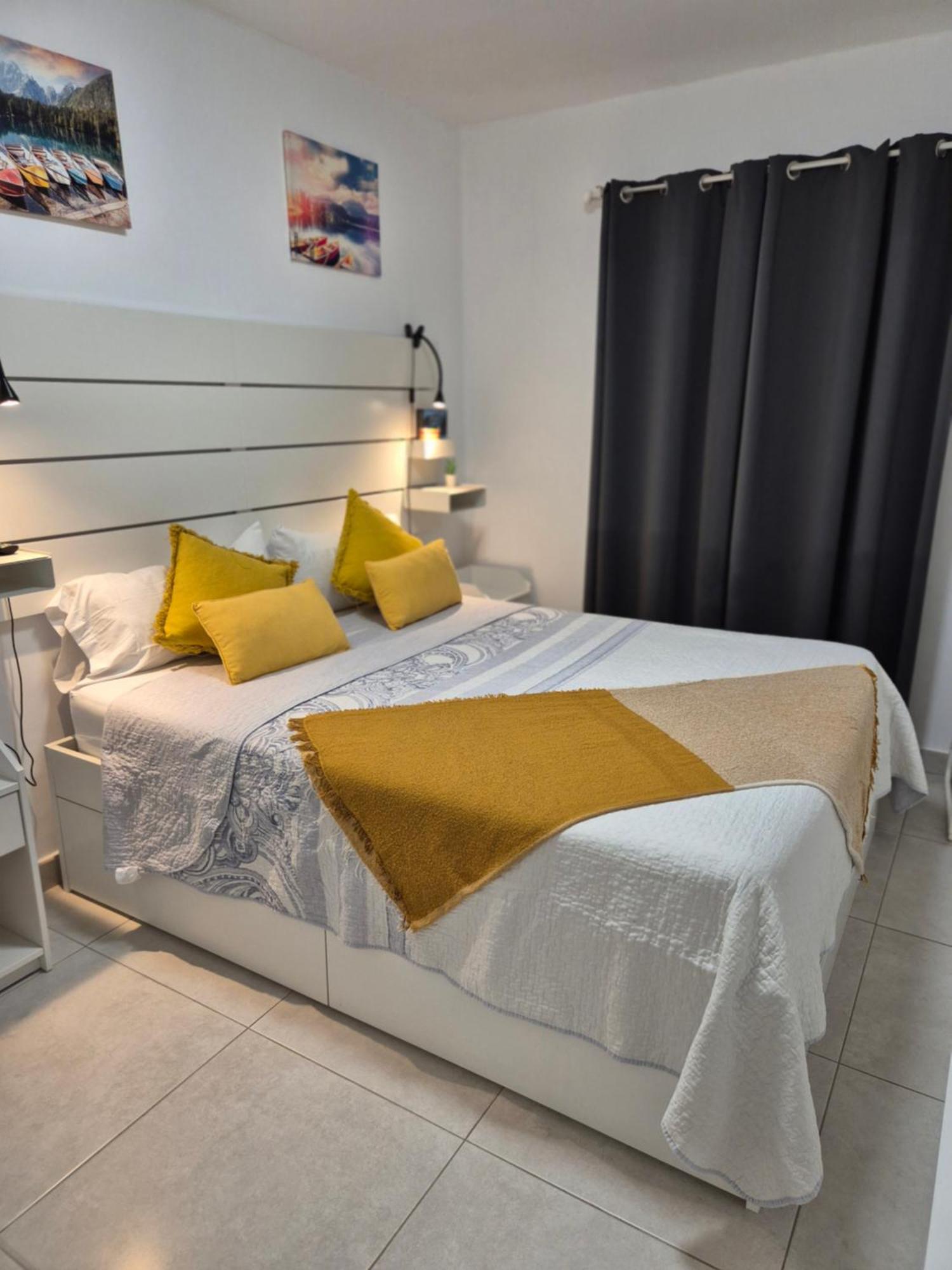 Apartment White Deluxe Costa Teguise