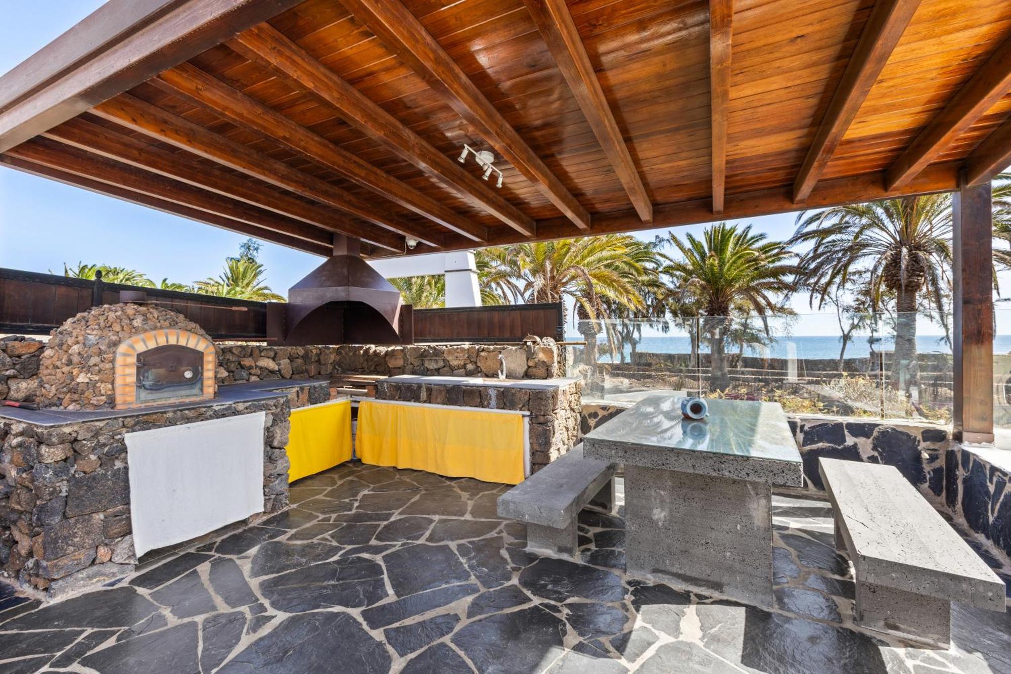 A Pie De Mar * Costa Teguise