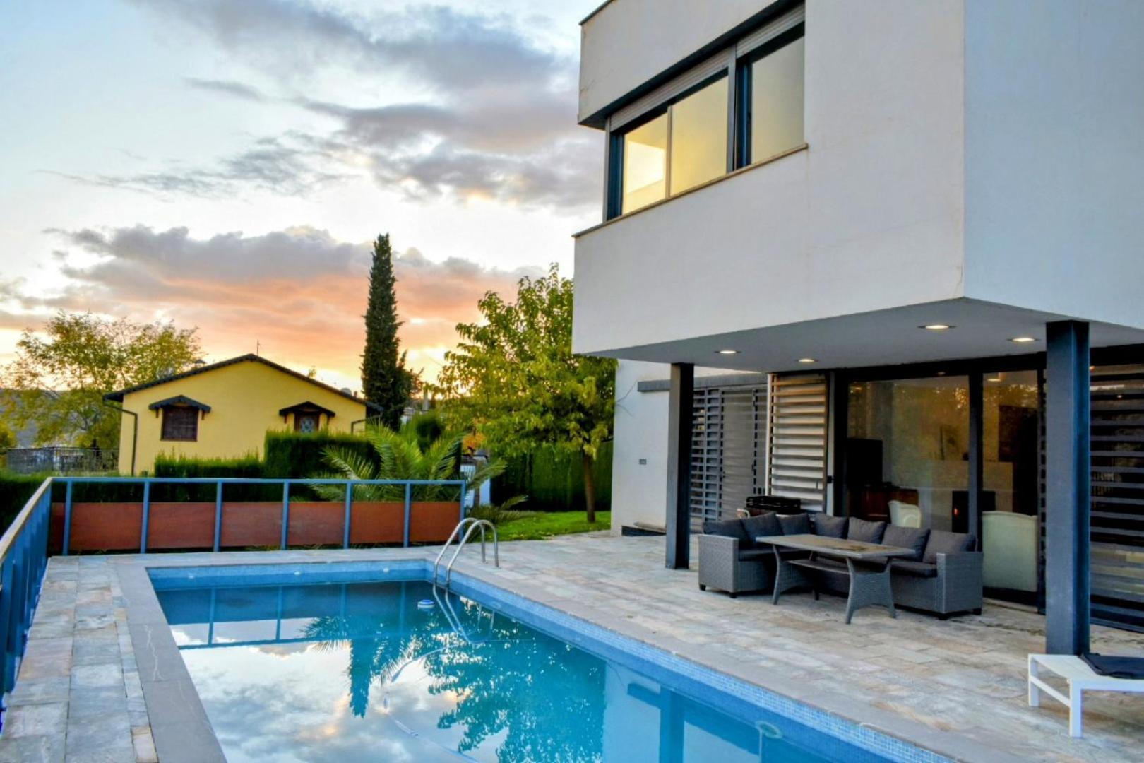 Villa Sierra *