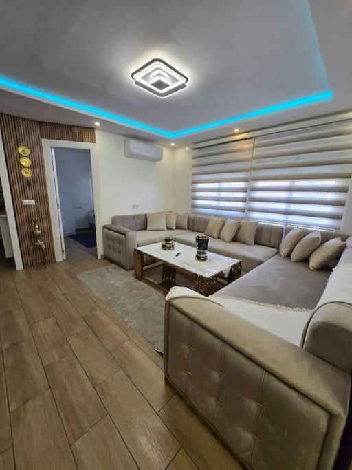 Alojamiento Entero Moderno En Barcelona Apartamento