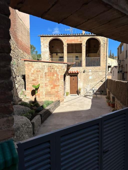 Pensión Cavall Bernat En Casa Cami De Les Aiguees