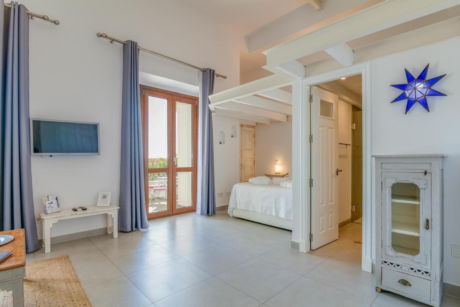 La Residencia Tarifa