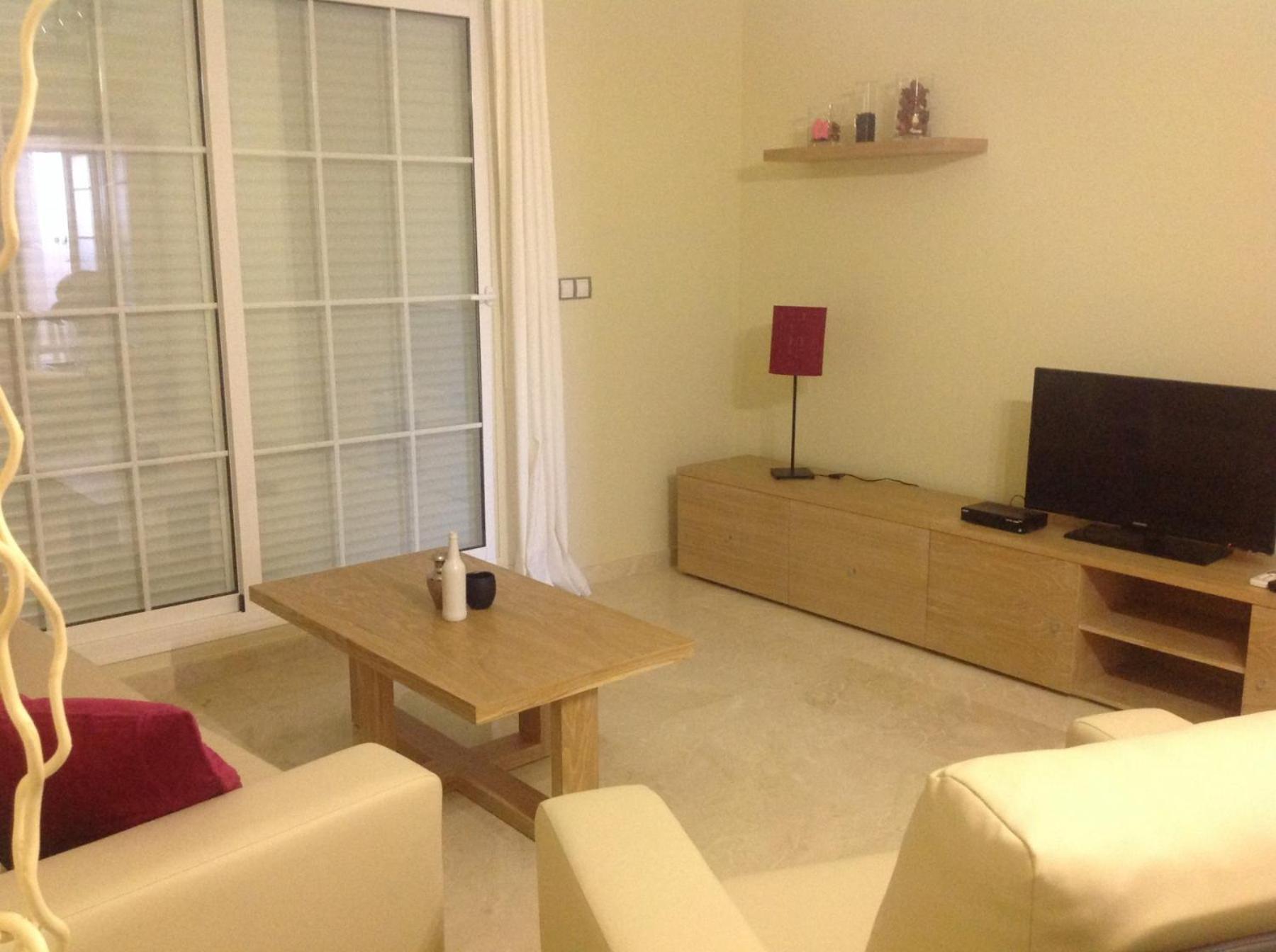 Apartment 2108-nice With Pool Close From And Bars