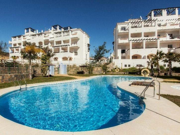 Apartment 2108-nice With Pool Close From And Bars *