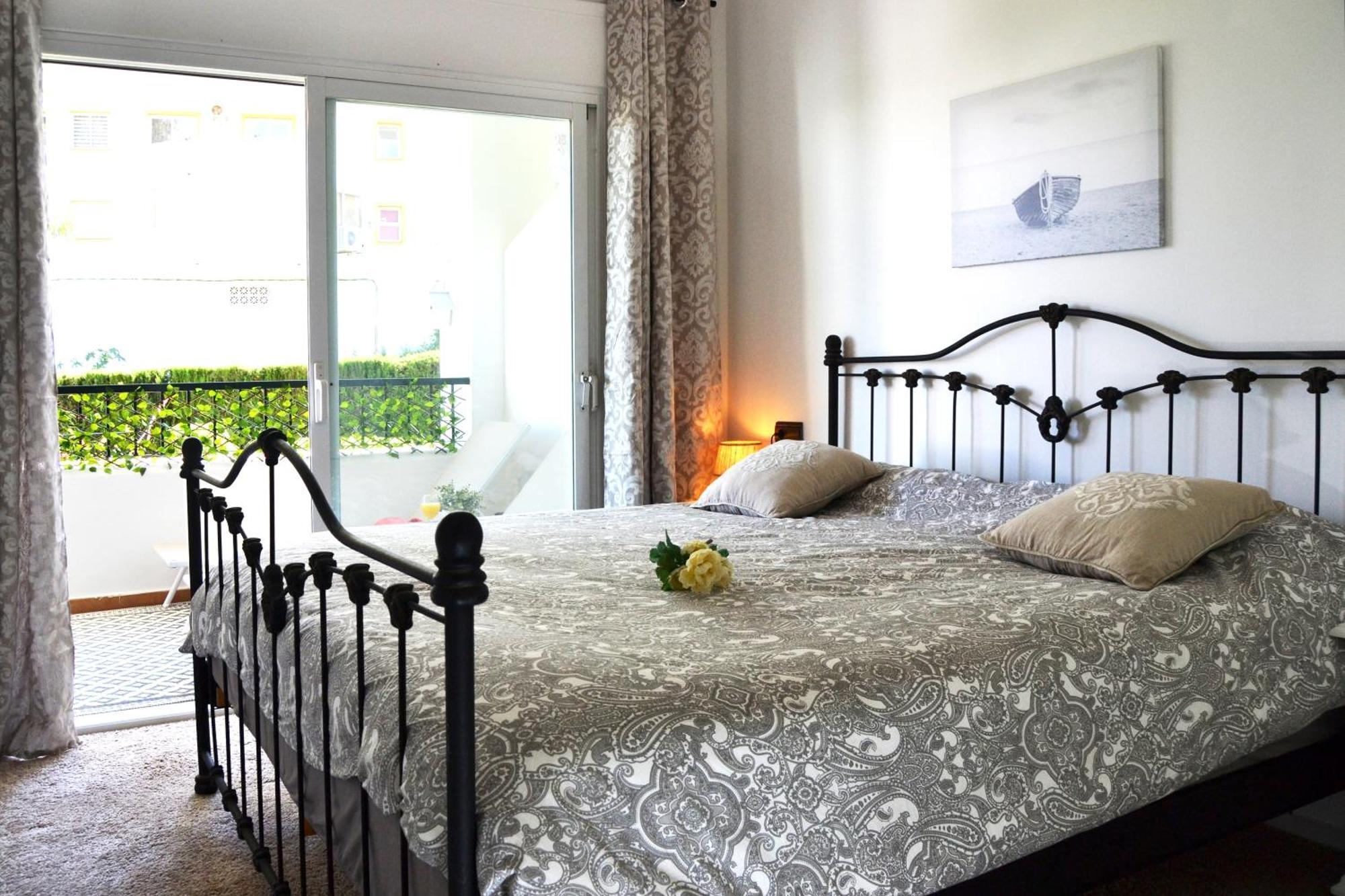 Apartamento Luxury Garden - Walking Distance To The Sea