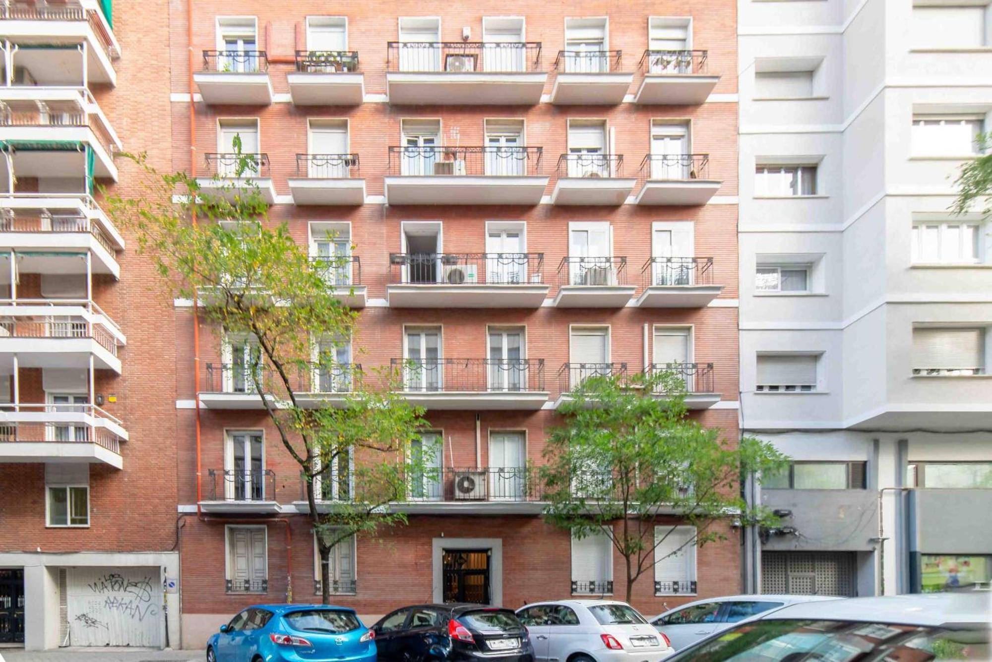 Apartment Piso Moderno En Barrio De Salamanca 2 Hab 2 Bano