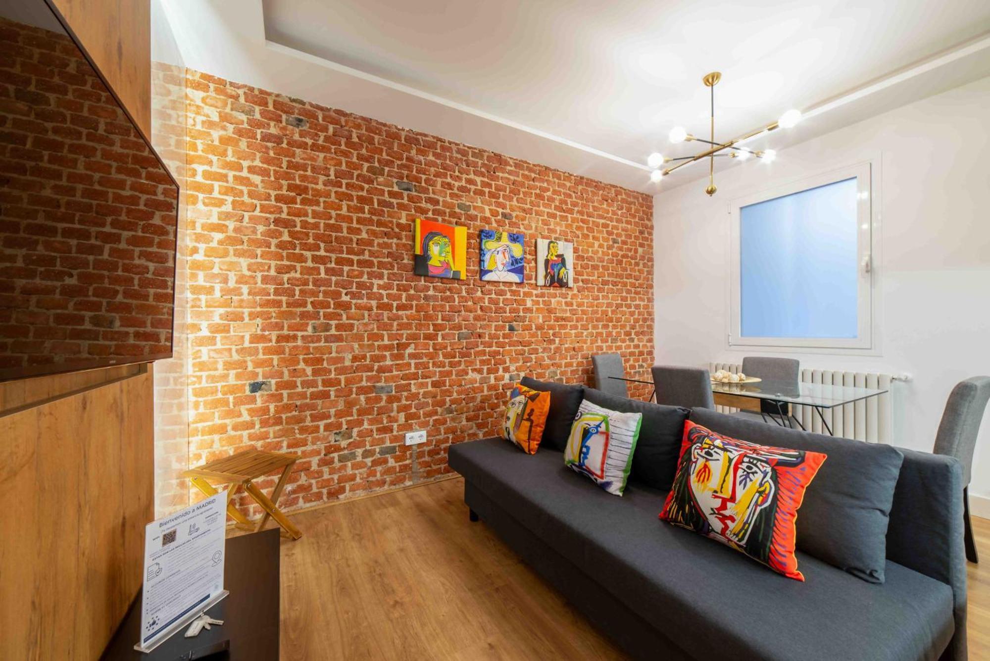 Piso Moderno En Barrio De Salamanca 2 Hab 2 Bano Apartment *