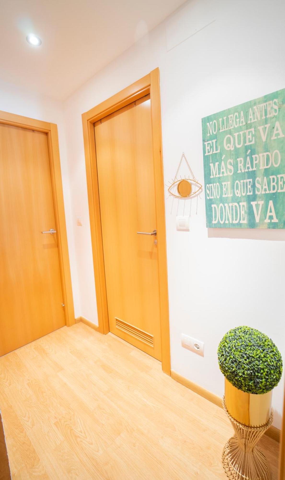 Apartamento Alhambra A 8 Minutos Granada, Con Parking Y Piscina *