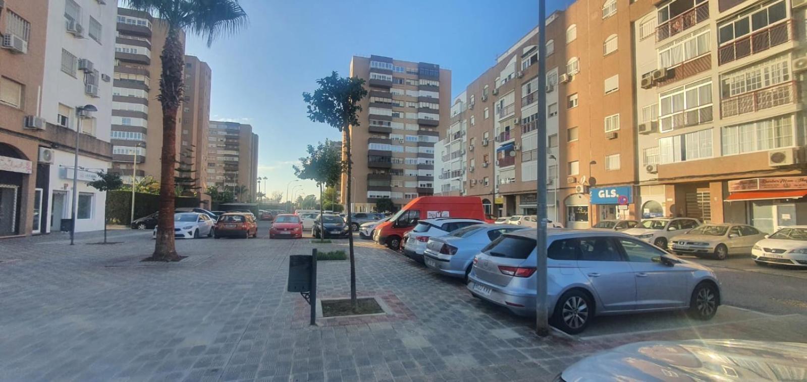 Anfitriones De Glamour - Albor De Sevilla Montequinto