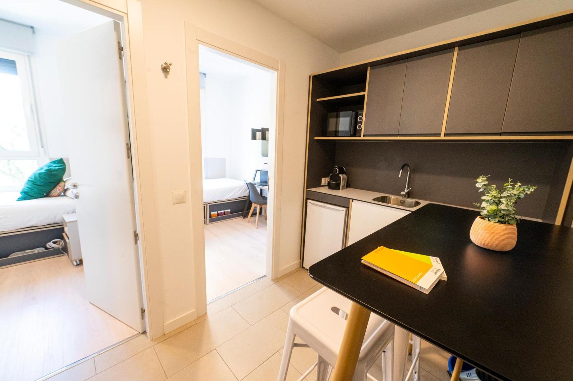 Hotel Residencia Bravo Students 2*