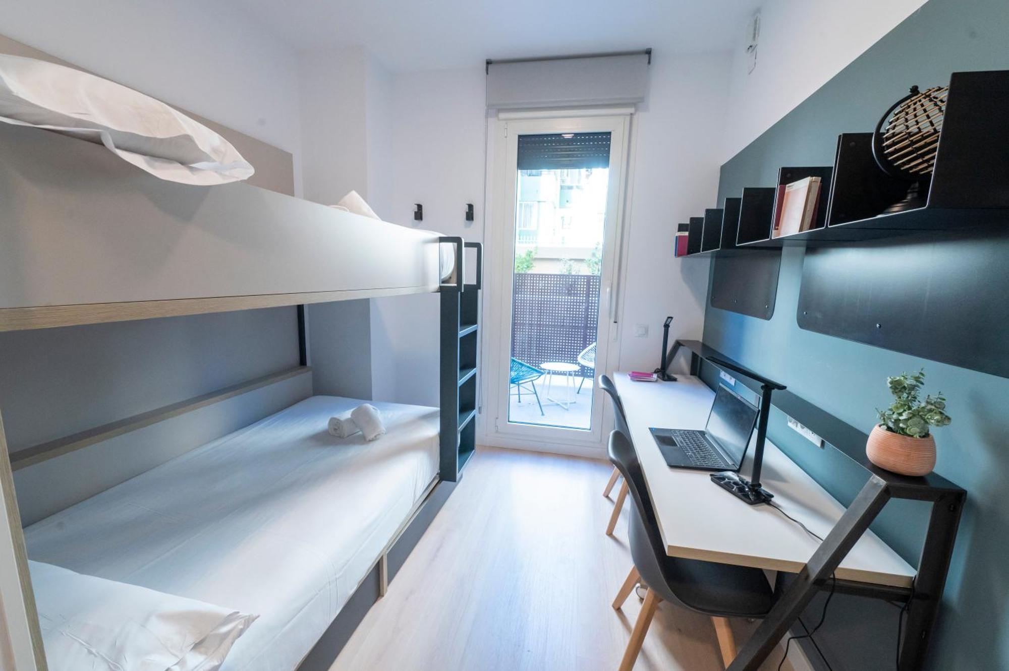 Residencia Bravo Students
