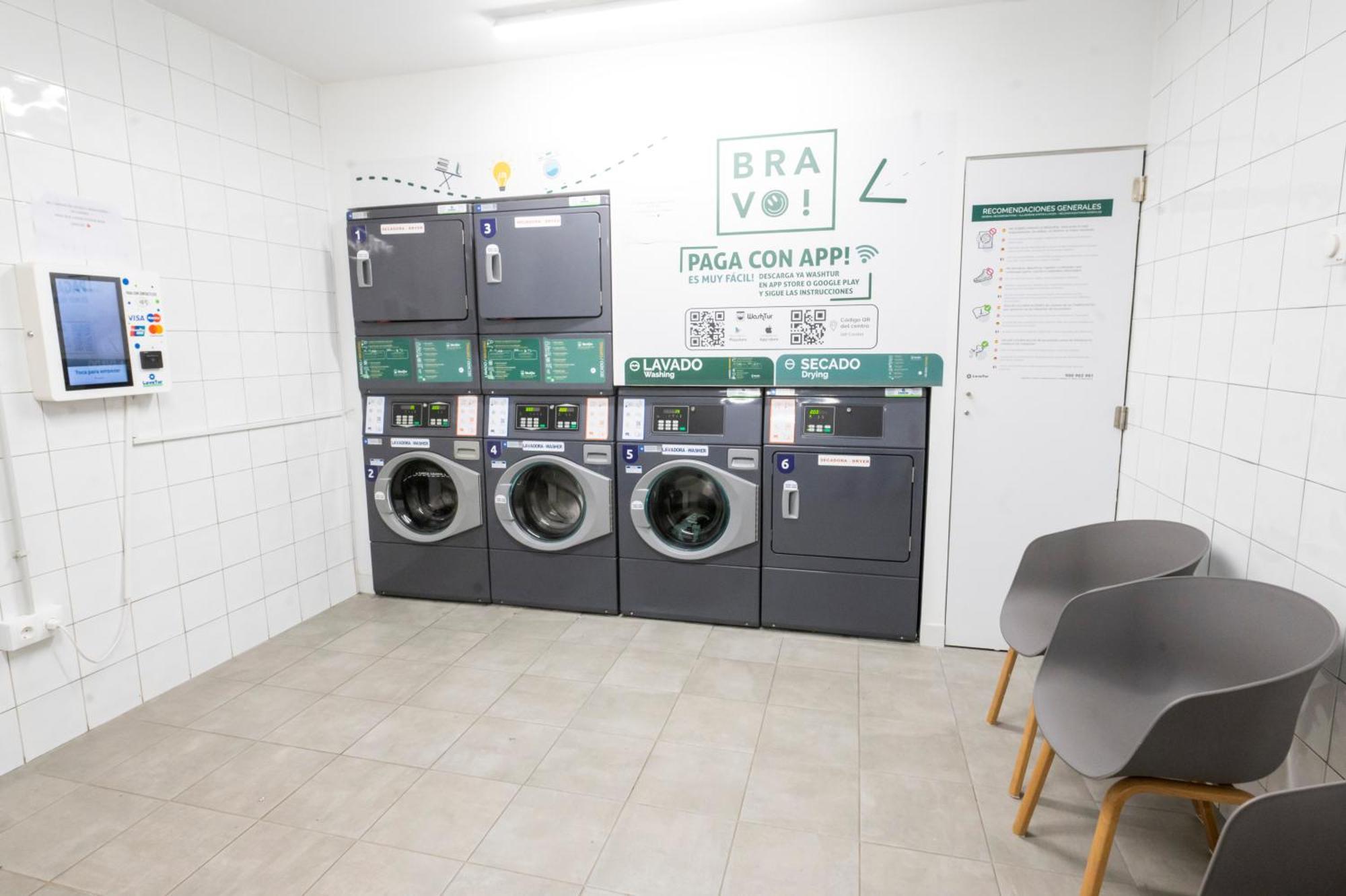 Residencia Bravo Students Hotel