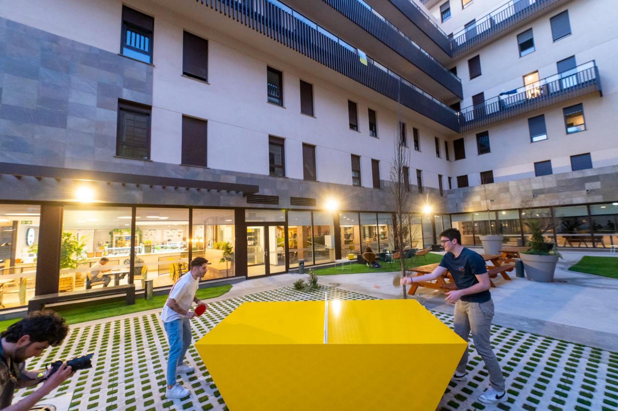 Hotel Residencia Bravo Students 2*