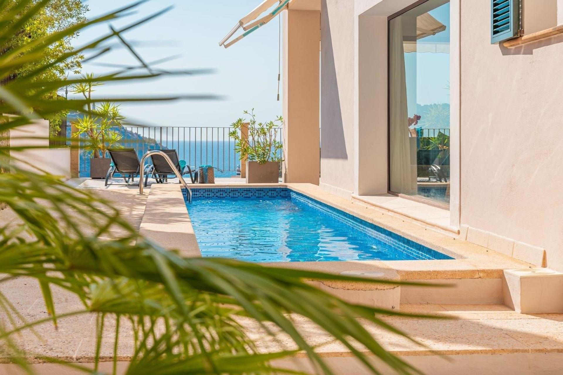 In Port De Sller Mit Privatem Pool Und Traumblick Auf Den Hafen Und * Puerto de Sóller