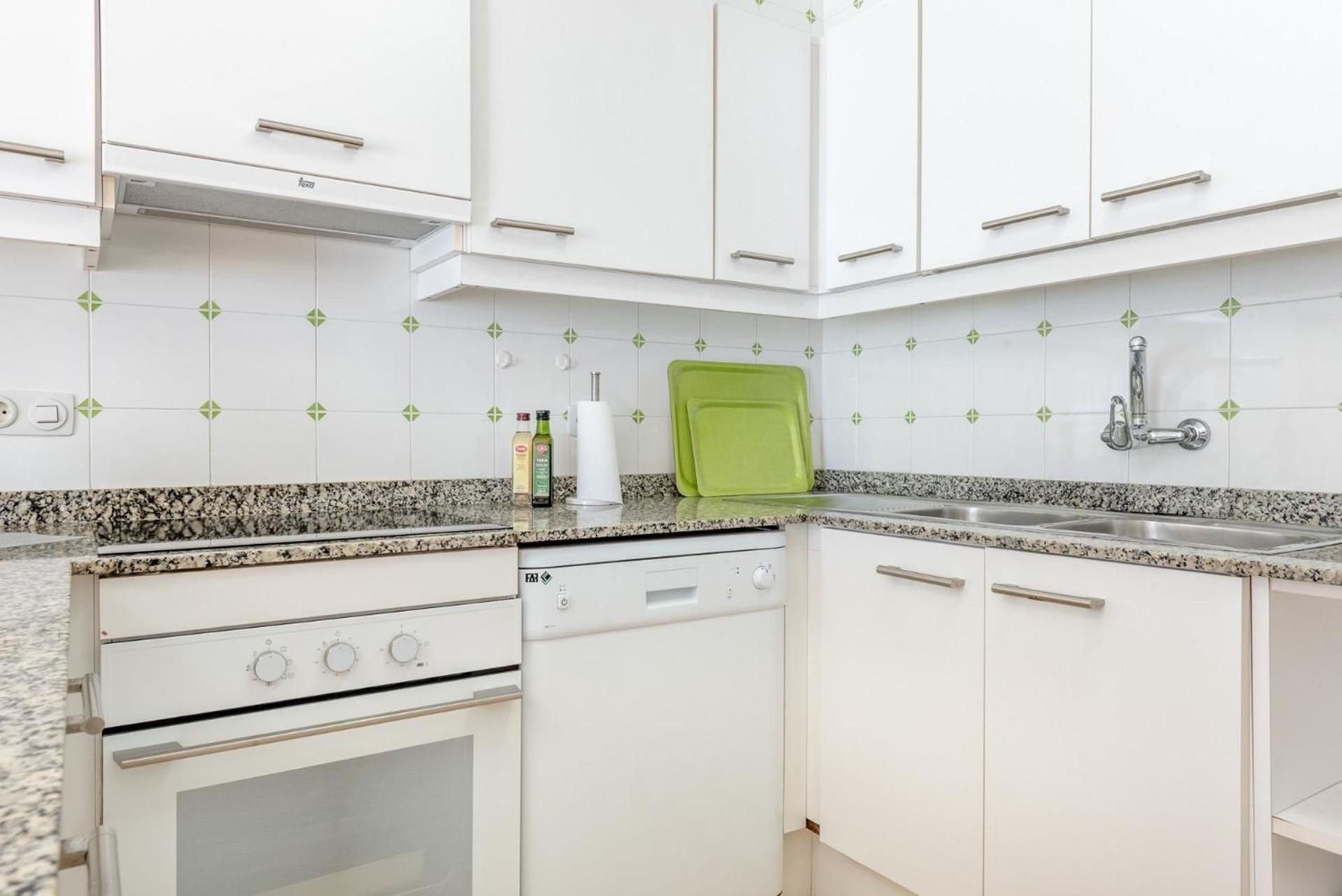 Apartamento Fuer 6 Personen Ca 100 Qm In Portocolom, Mallorca Suedostkueste Von Mallorca
