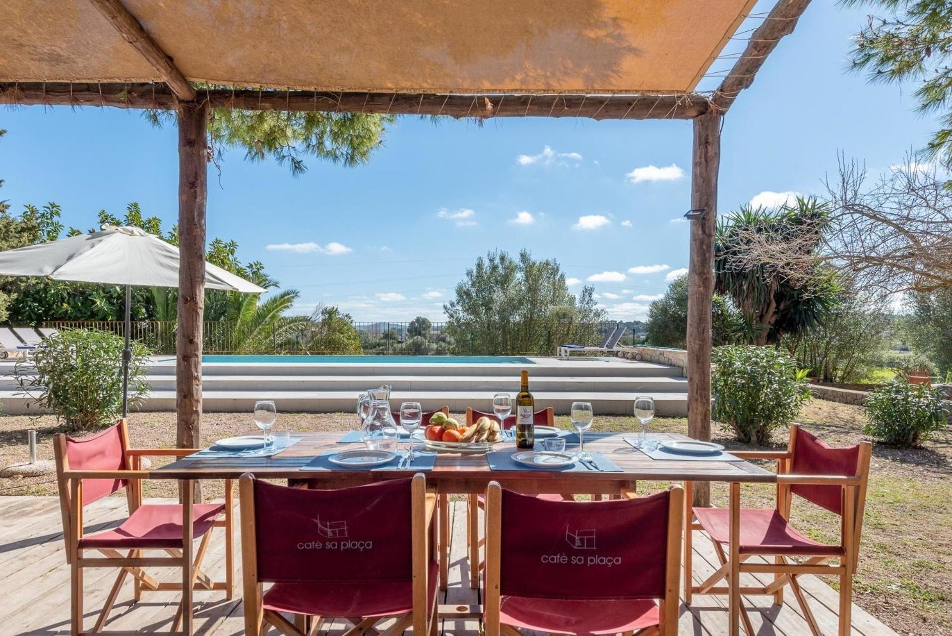 Mit Privatpool Fuer 6 Personen Ca 180 Qm In San Lorenzo De Cardessar, Mallorca Suedostkueste Von Mallorca *