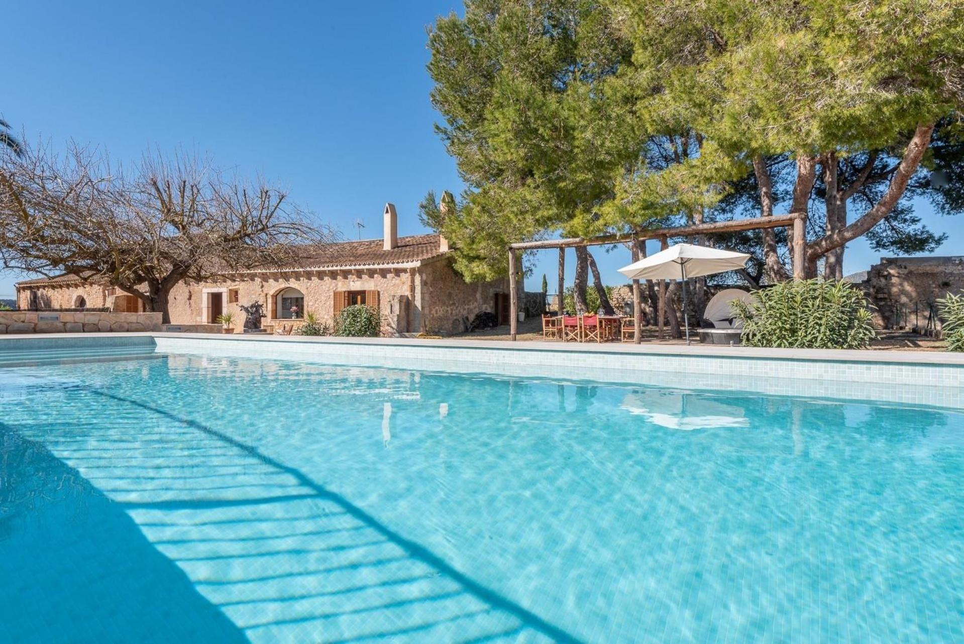 Mit Privatpool Fuer 6 Personen Ca 180 Qm In San Lorenzo De Cardessar, Mallorca Suedostkueste Von Mallorca Сasa de vacaciones