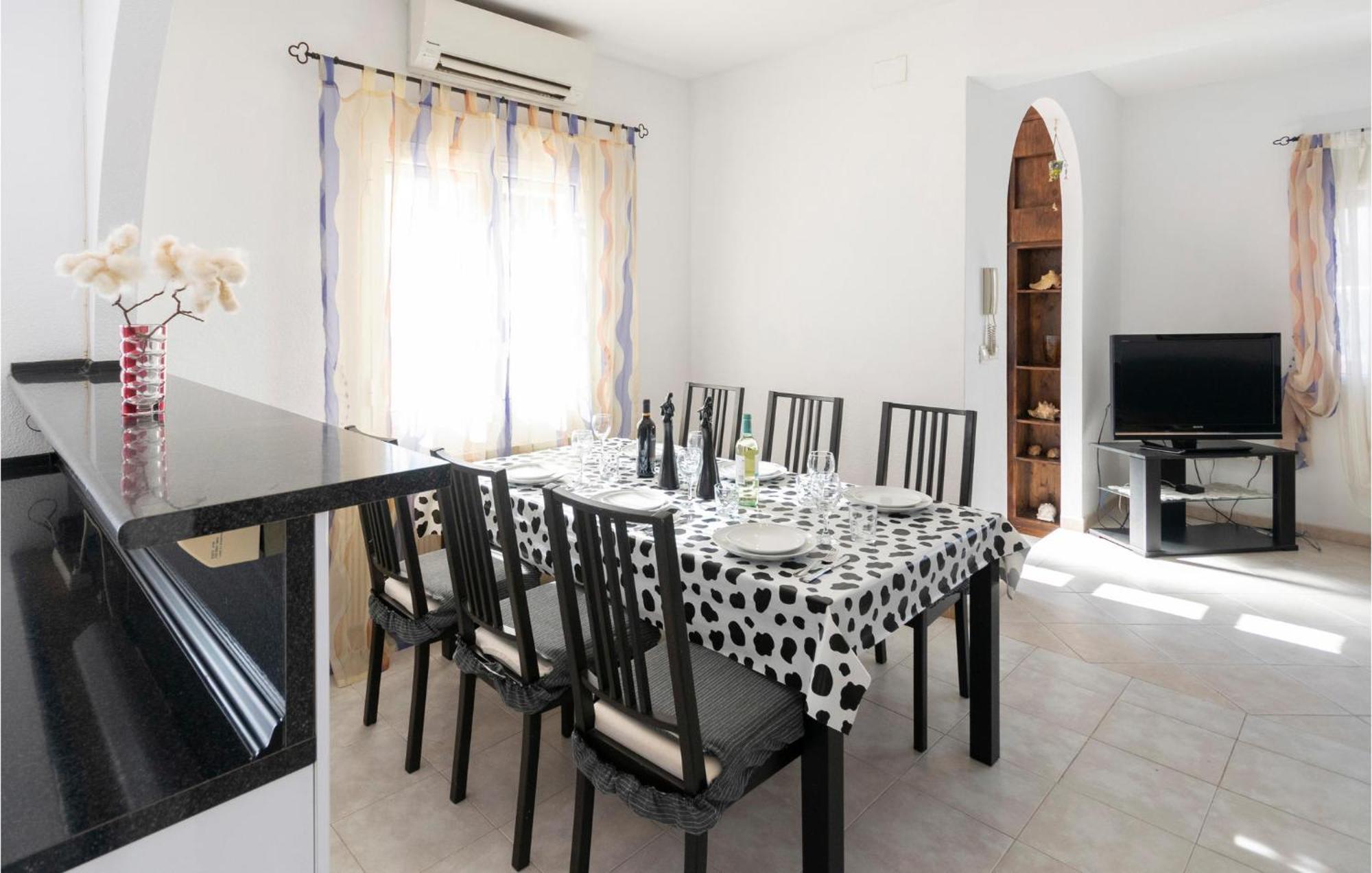 3 Bedroom Lovely In San Miguel De Salinas