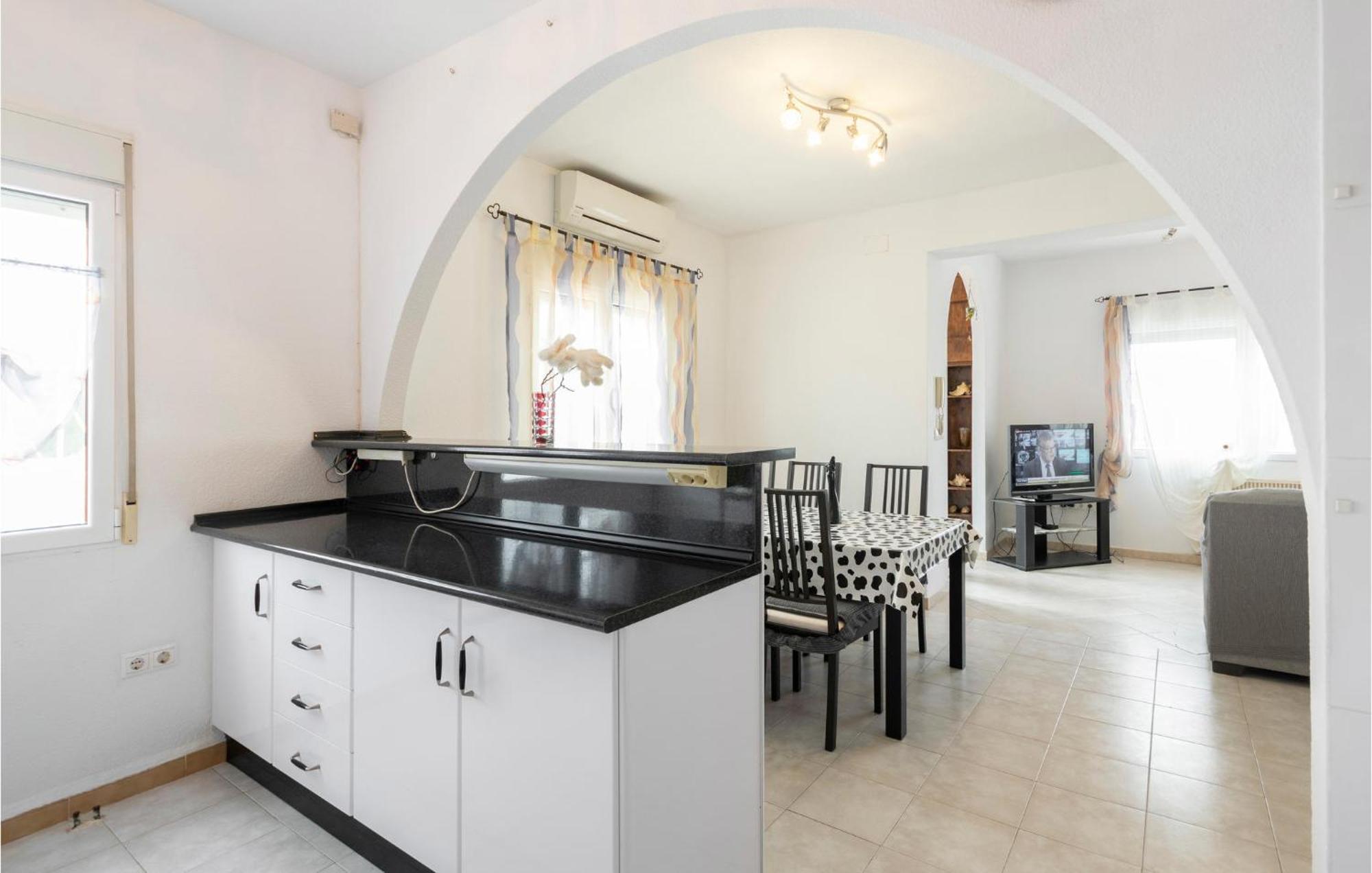 3 Bedroom Lovely In Сasa de vacaciones *