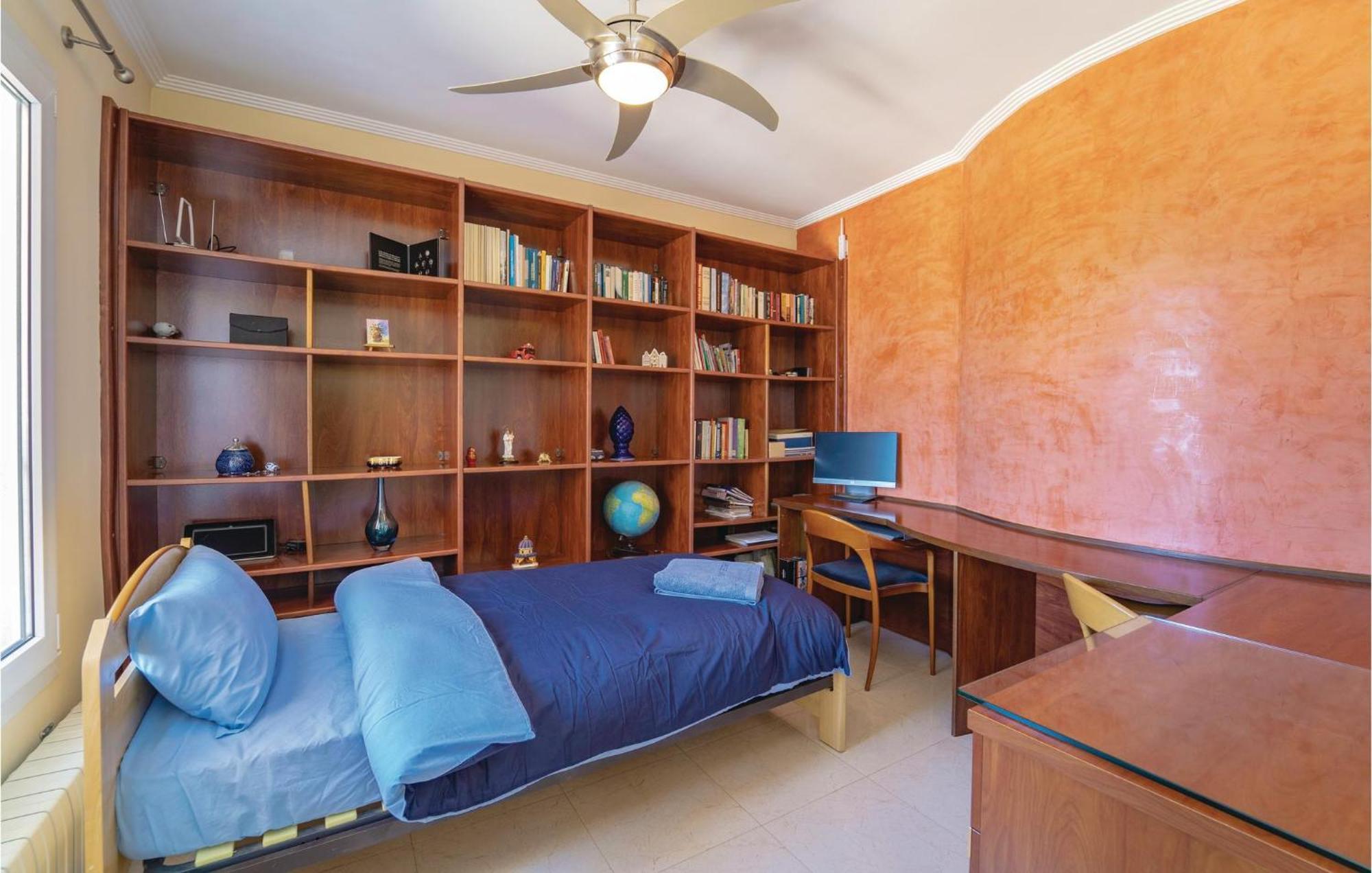 Сasa de vacaciones In With House A Mountain View