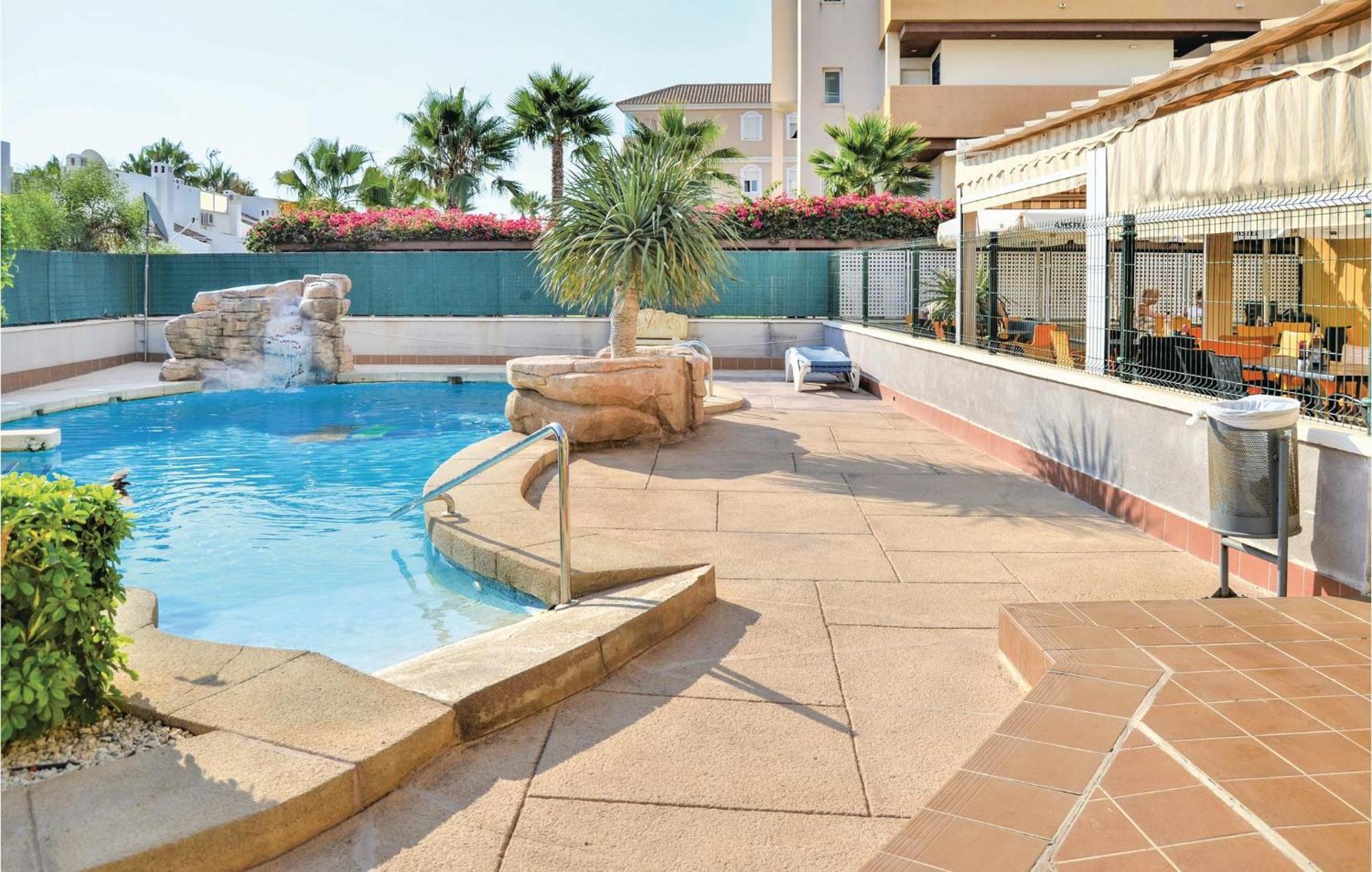 Apartment 2 Bedroom Gorgeous In Orihuela Costa