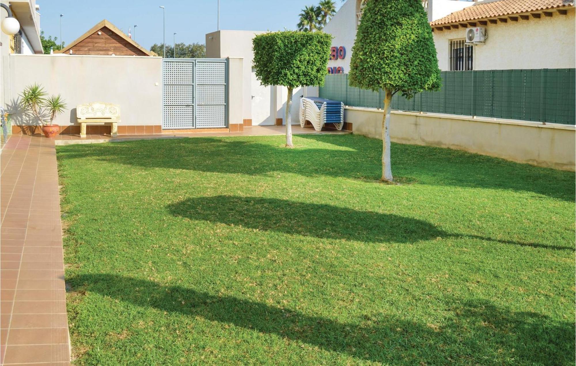2 Bedroom Gorgeous In Orihuela Costa Dehesa de Campoamor (Orihuela Costa)