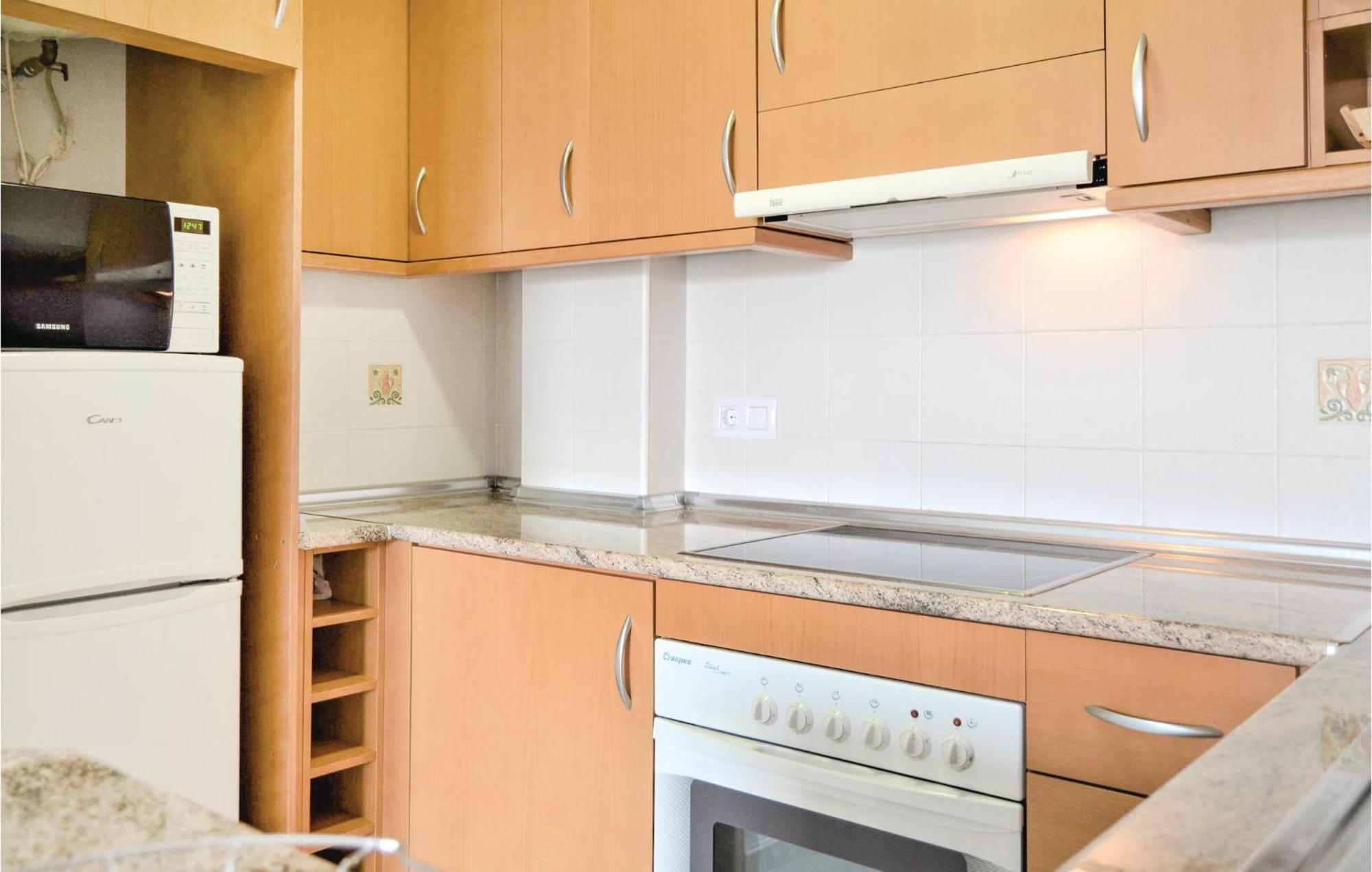 2 Bedroom Gorgeous In Orihuela Costa Apartment