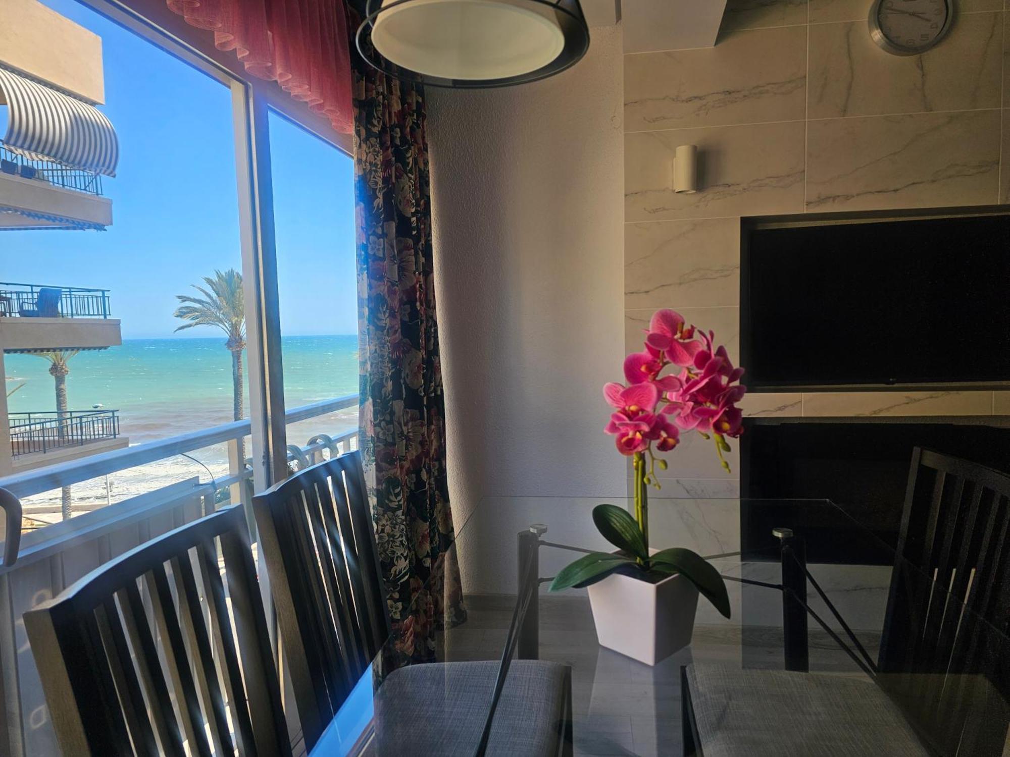 Carmen With Sea View Near Alicante Apartamento *