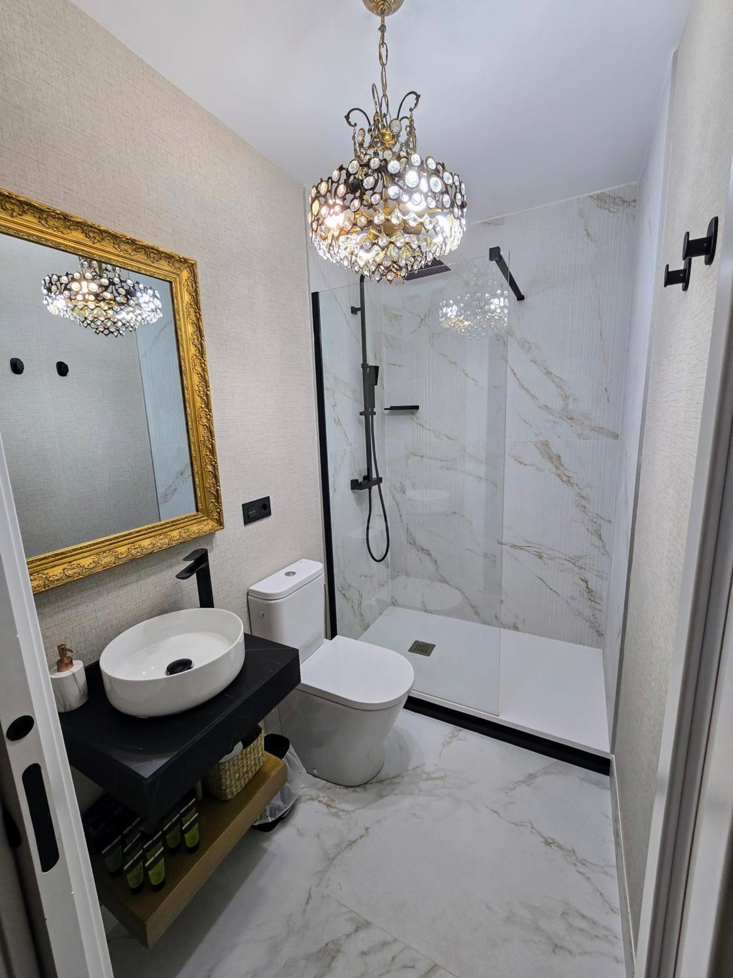 El Capricho Ii En La Plaza Mayor Centro By Keyhom Apartment