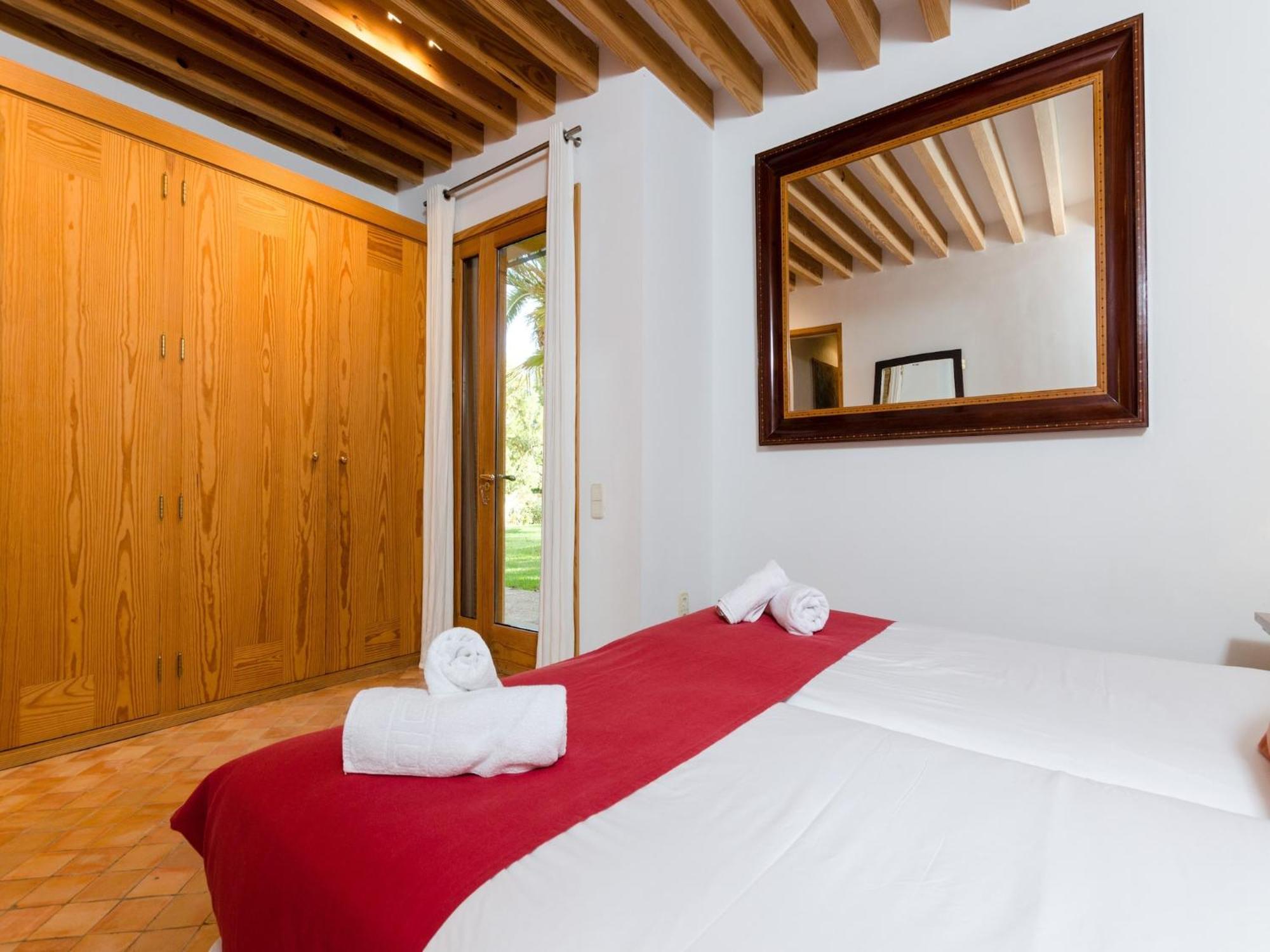 Son Floriana - With Private Pool Villa